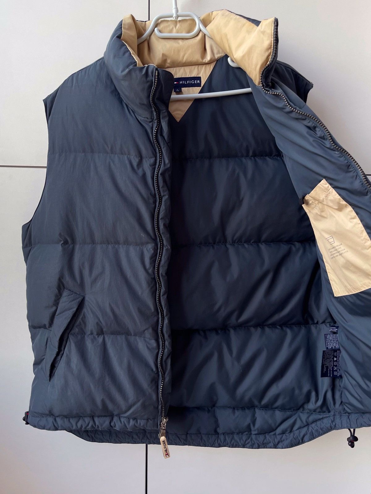 Tommy Hilfiger × Vintage Vintage Y2k Tommy Hilfiger Down Vest Size US L / EU 52-54 / 3 - 11 Thumbnail