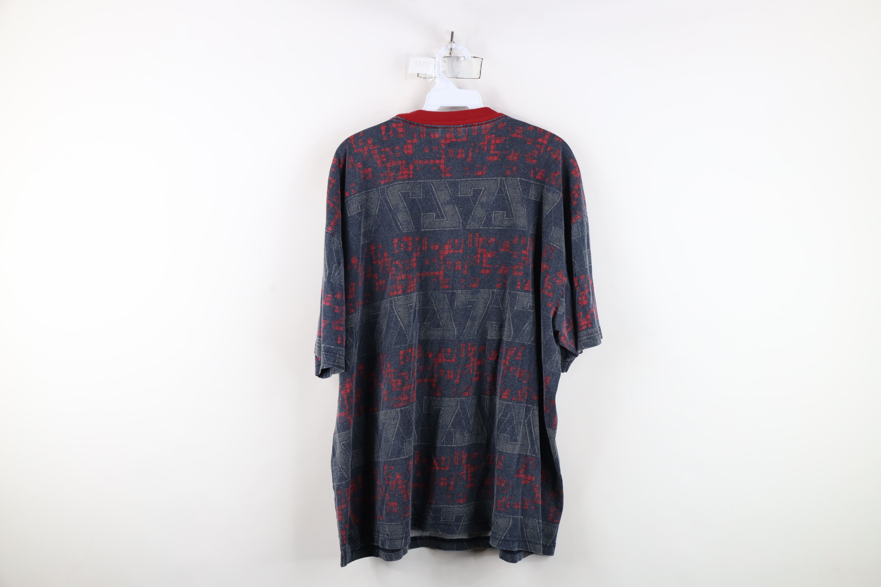 Vintage Vintage 90s Streetwear Geometric All Over Print T-Shirt Size US XL / EU 56 / 4 - 8 Thumbnail