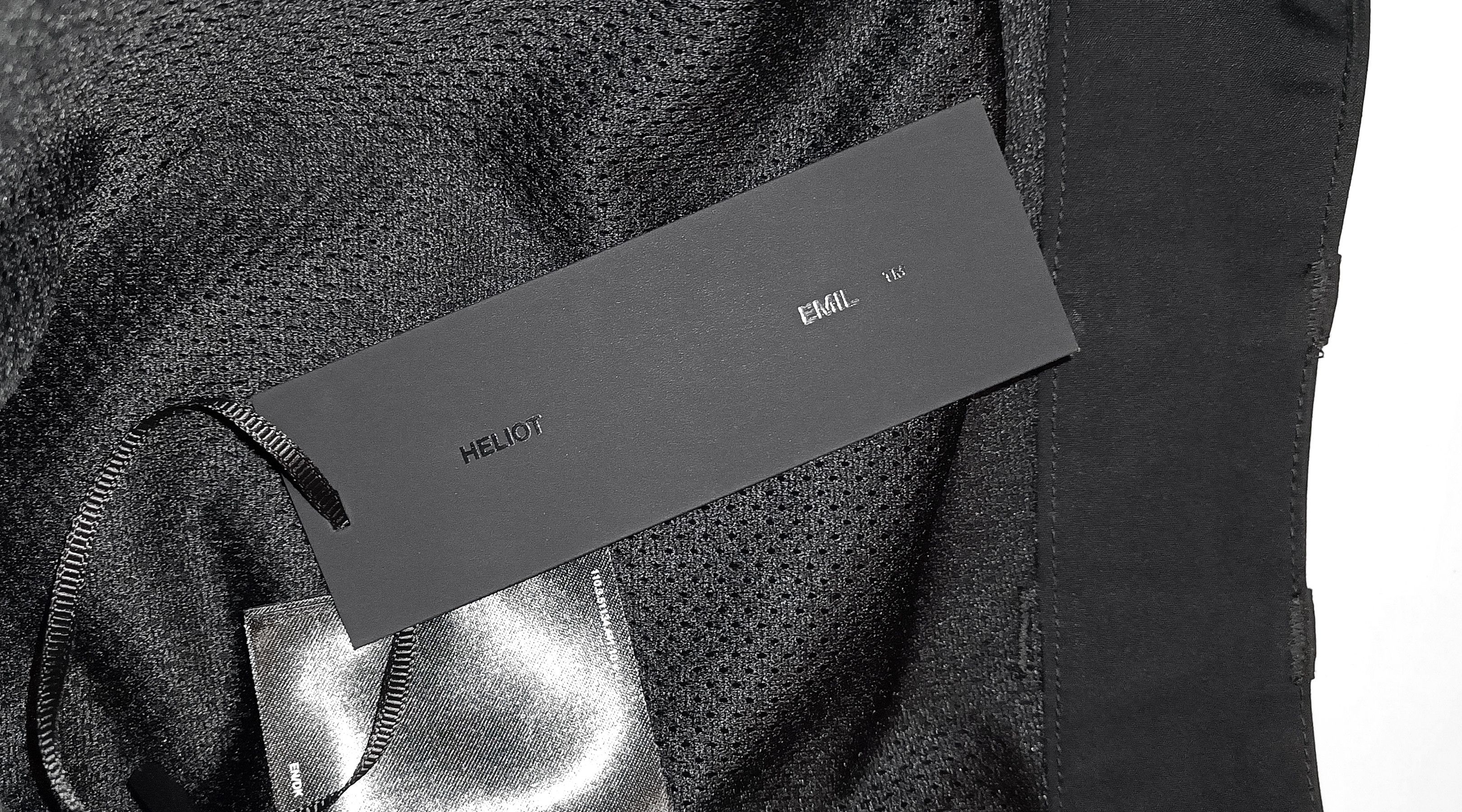 Heliot Emil PRESS24 MORPHOGENS LASERCUT-PATTERN TECHNICAL TROUSERS BLACK Size US 32 / EU 48 - 13 Thumbnail