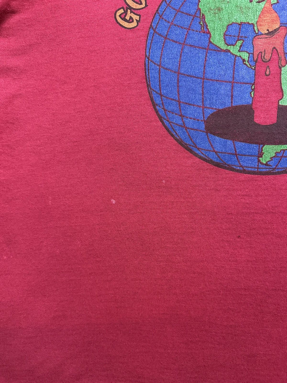 Vintage Vintage Go Light Your World Earth Candle T-shirt Size XL Size US XL / EU 56 / 4 - 6 Thumbnail