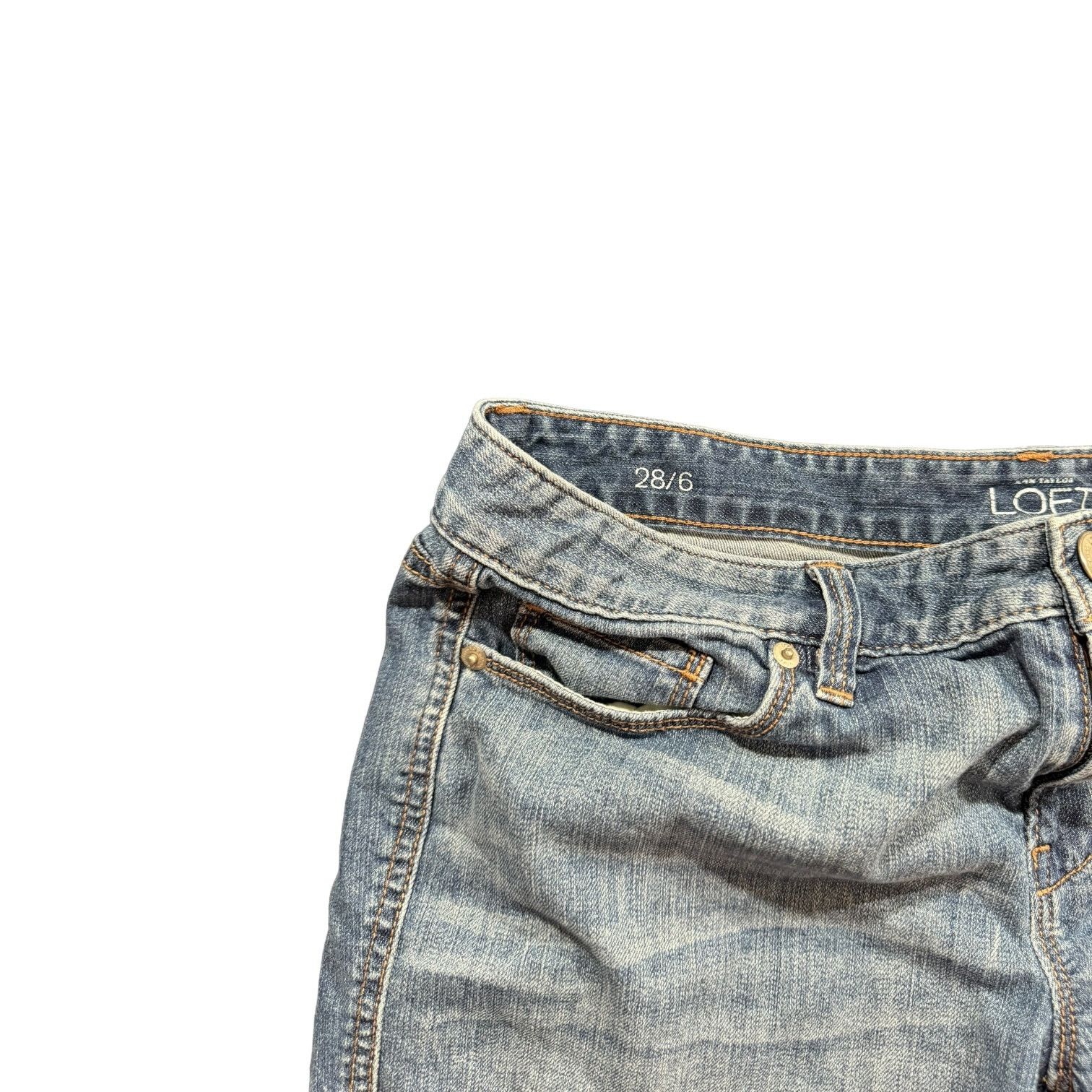 Ann Taylor Ann Taylor Loft Distressed Blue Denim Shorts Waist 28" Size 28" / US 6 / IT 42 - 3 Thumbnail