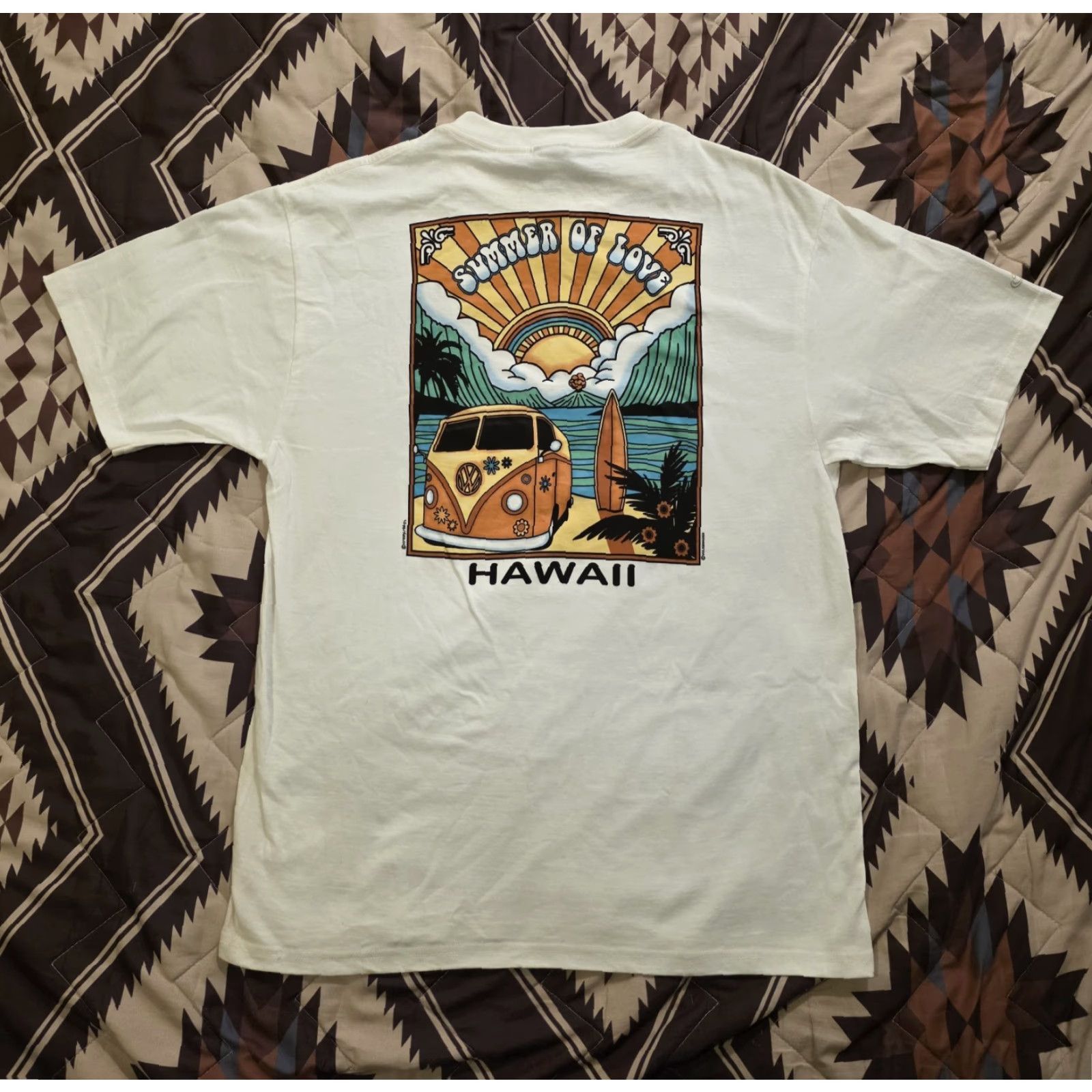 Vintage VINTAGE Volkswagen x Crazy Shirts Summer of Love Hawaii T Shirt White Adult Medium NWT Size US M / EU 48-50 / 2 - 3 Thumbnail