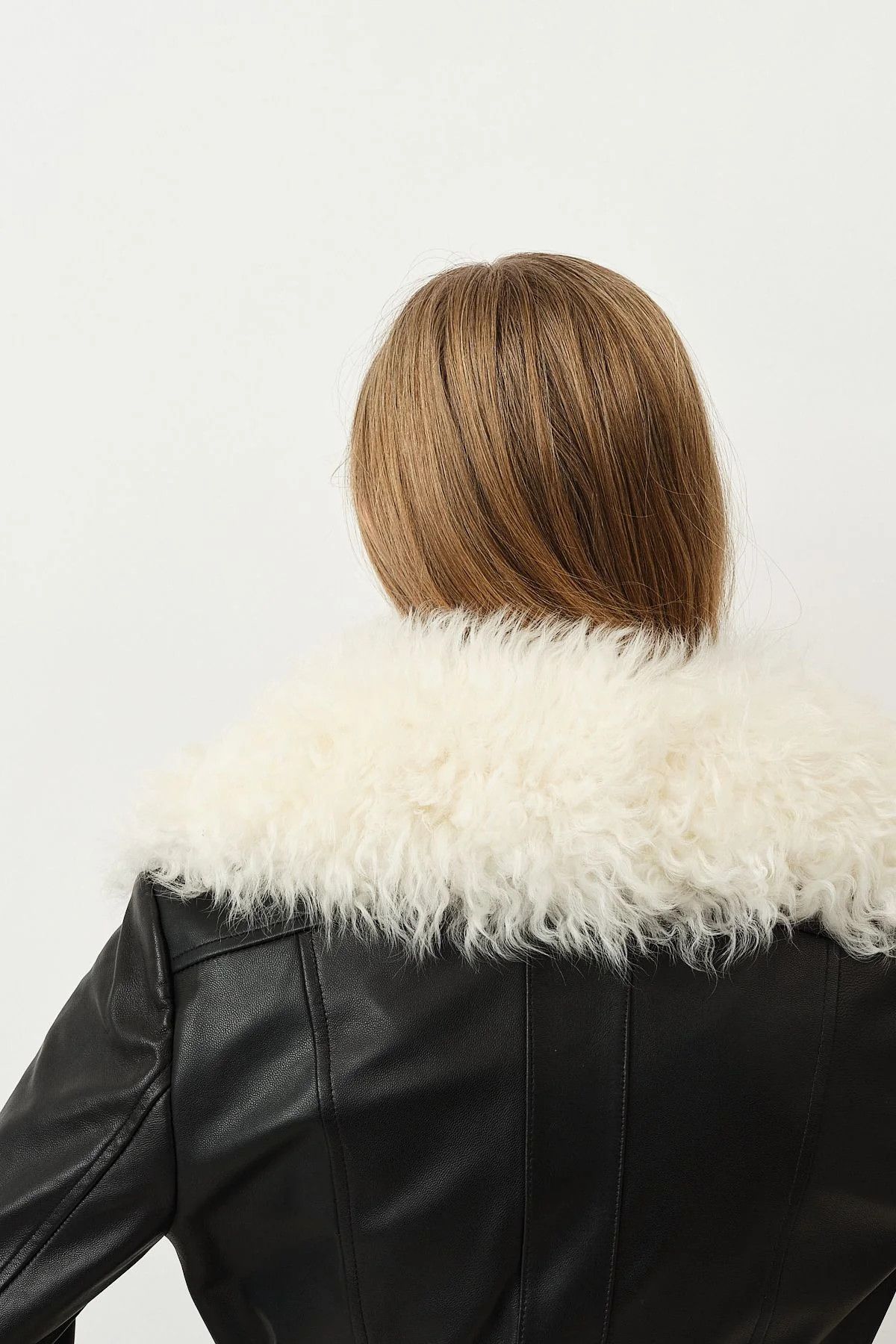 Saks Potts o1s22i1n0924 Foxy Leather Shearling Long Coat in Black Size L / US 10 / IT 46 - 8 Thumbnail