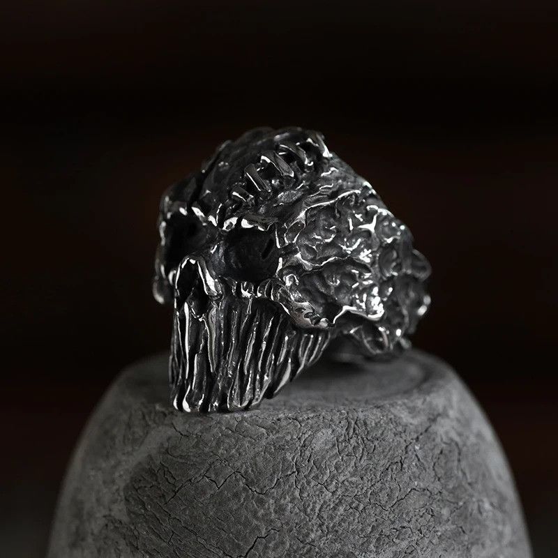 Vintage Evil Skull Ring Size ONE SIZE - 2 Thumbnail