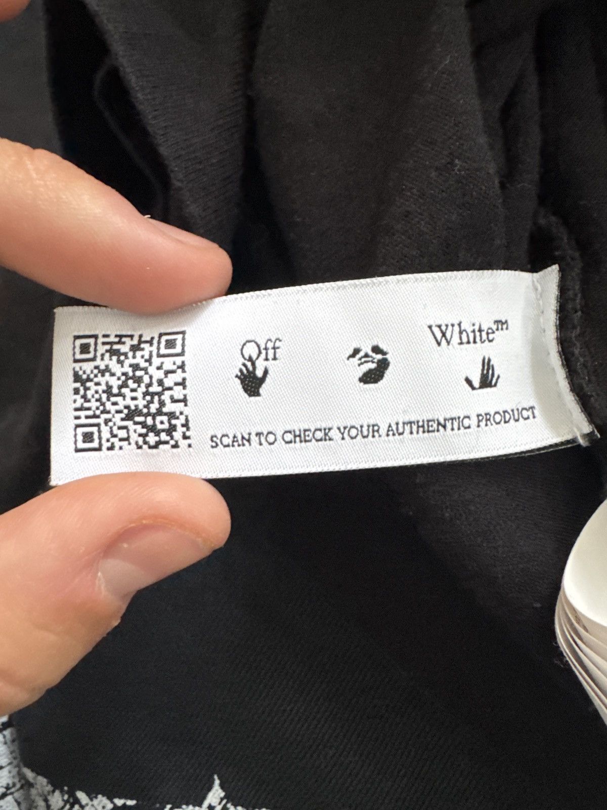 Off-White Off White Thunder T Shirt Size US XL / EU 56 / 4 - 4 Thumbnail