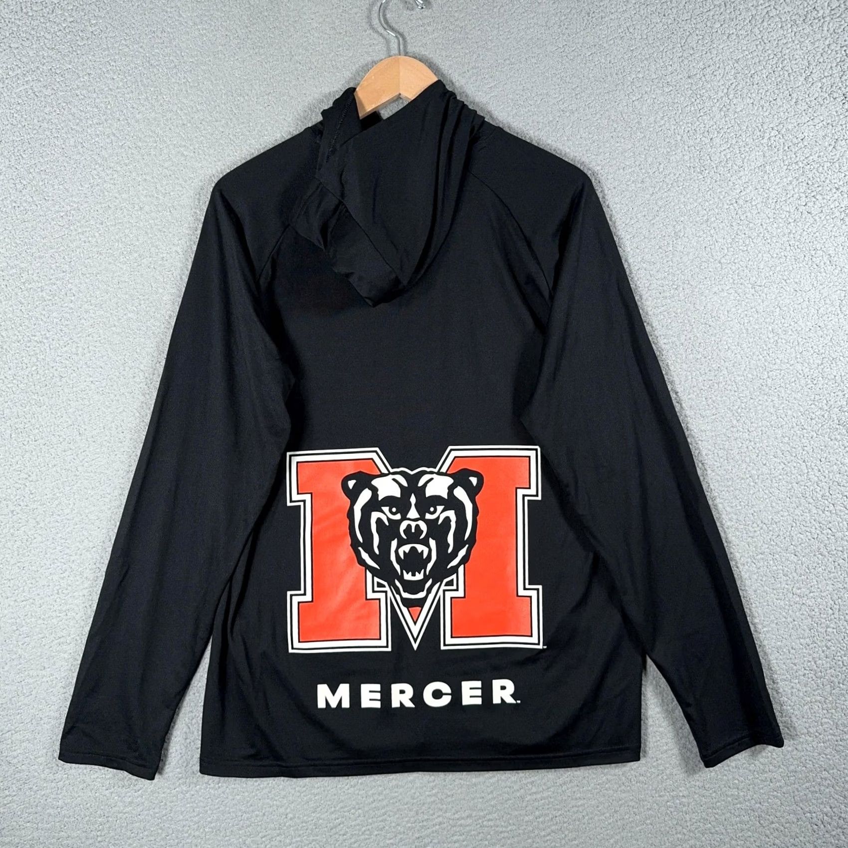 Under Armour Mercer University Hoodie Mens L NCAA Under Armour Performance Pullover Hooded Black Graphic Print Front Logo M Bear Size US L / EU 52-54 / 3 - 2 Thumbnail