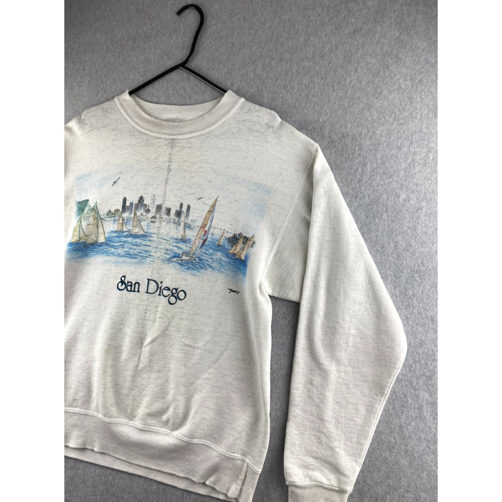 Vintage VINTAGE Oneita Sweatshirt Shirt Mens M White San Diego Pullover Graphic Print Logo All Seasons Breathable Hooded 90s Art San Diego Bay Mens Size US M / EU 48-50 / 2 - 7 Thumbnail