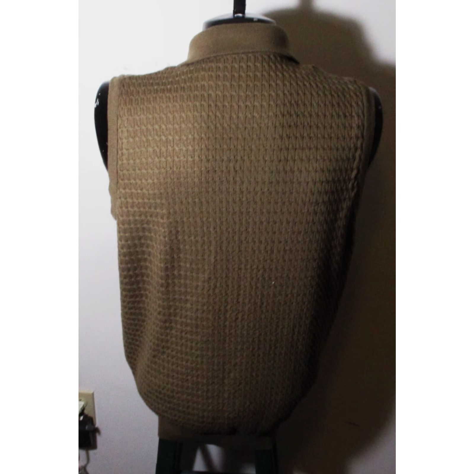 Olive BYRON NELSON Olive Brown 100% Merino Wool Golf Vest Men L NWOT Size US L / EU 52-54 / 3 - 5 Thumbnail