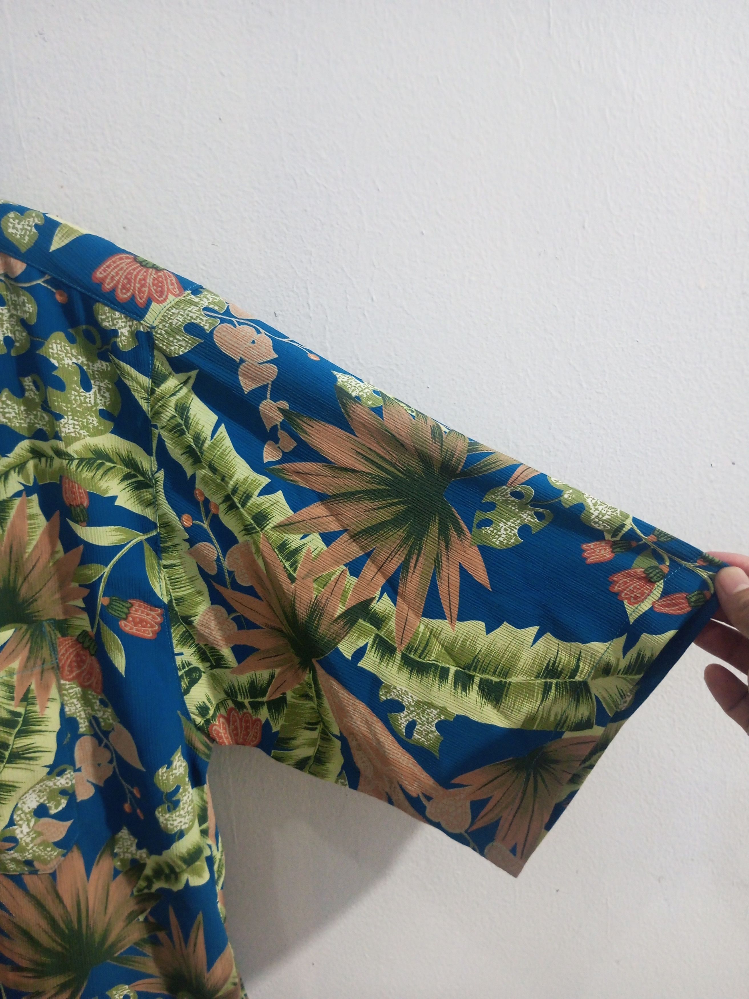 20471120 Vintage sensasional breeze folral Hawaiian silk shirt Size US L / EU 52-54 / 3 - 2 Thumbnail