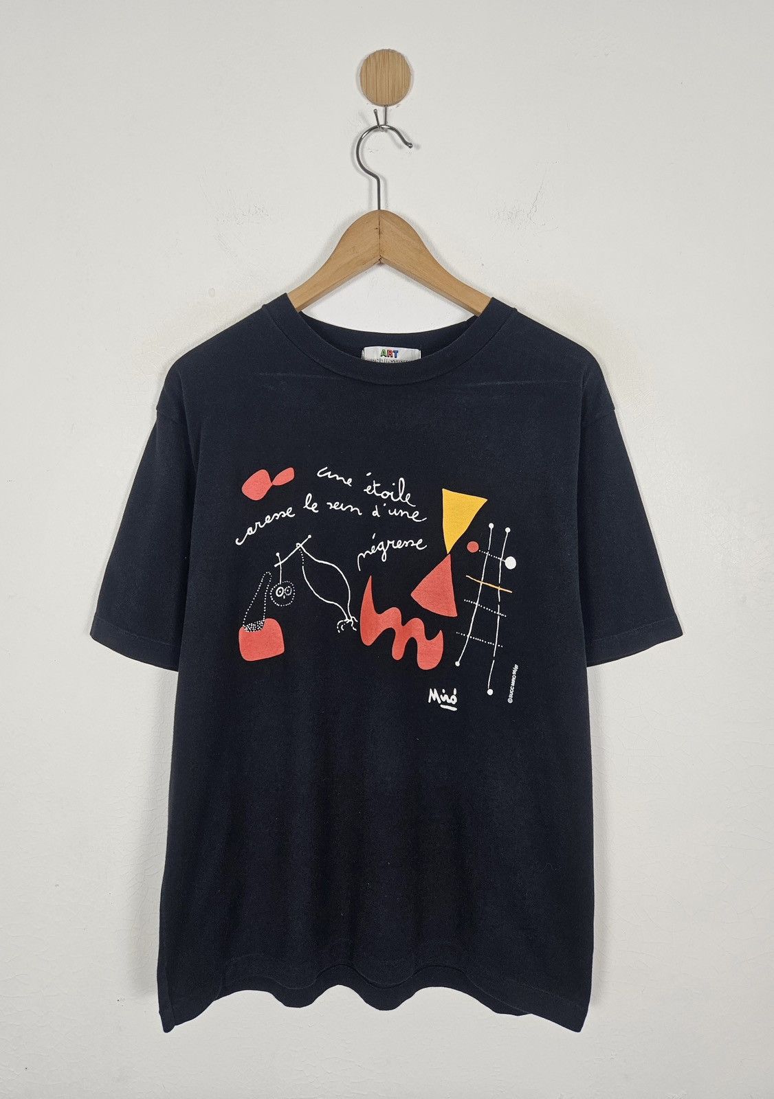 Vintage Vintage 90s Succ Joan Miro Art Printed Tee shirt Size US XL / EU 56 / 4 - 1 Thumbnail
