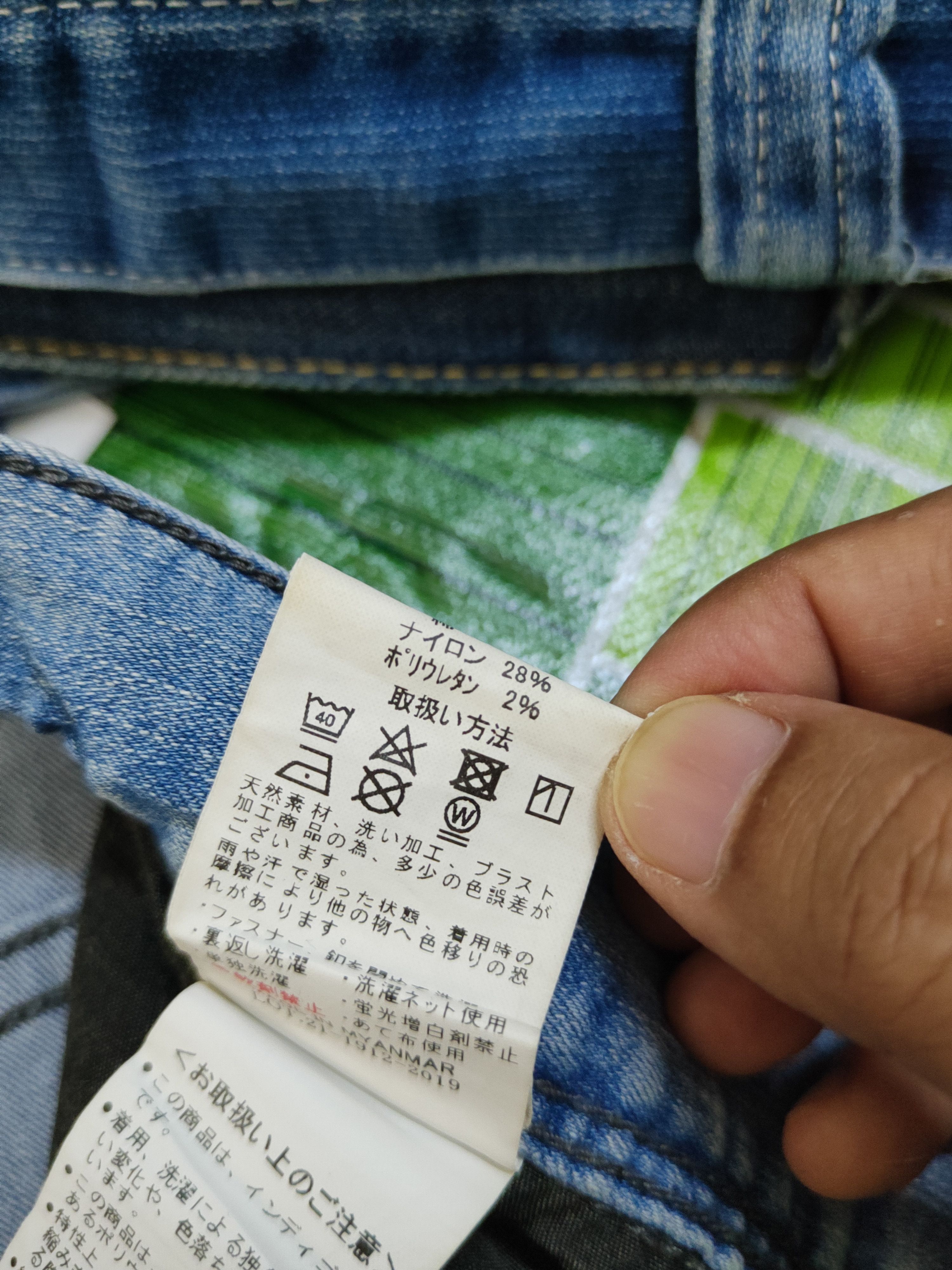 Japanese Brand × Vintage Burtle Blue Distressed Ripped Soft denim Jeans #W2073 Size US 32 / EU 48 - 14 Thumbnail
