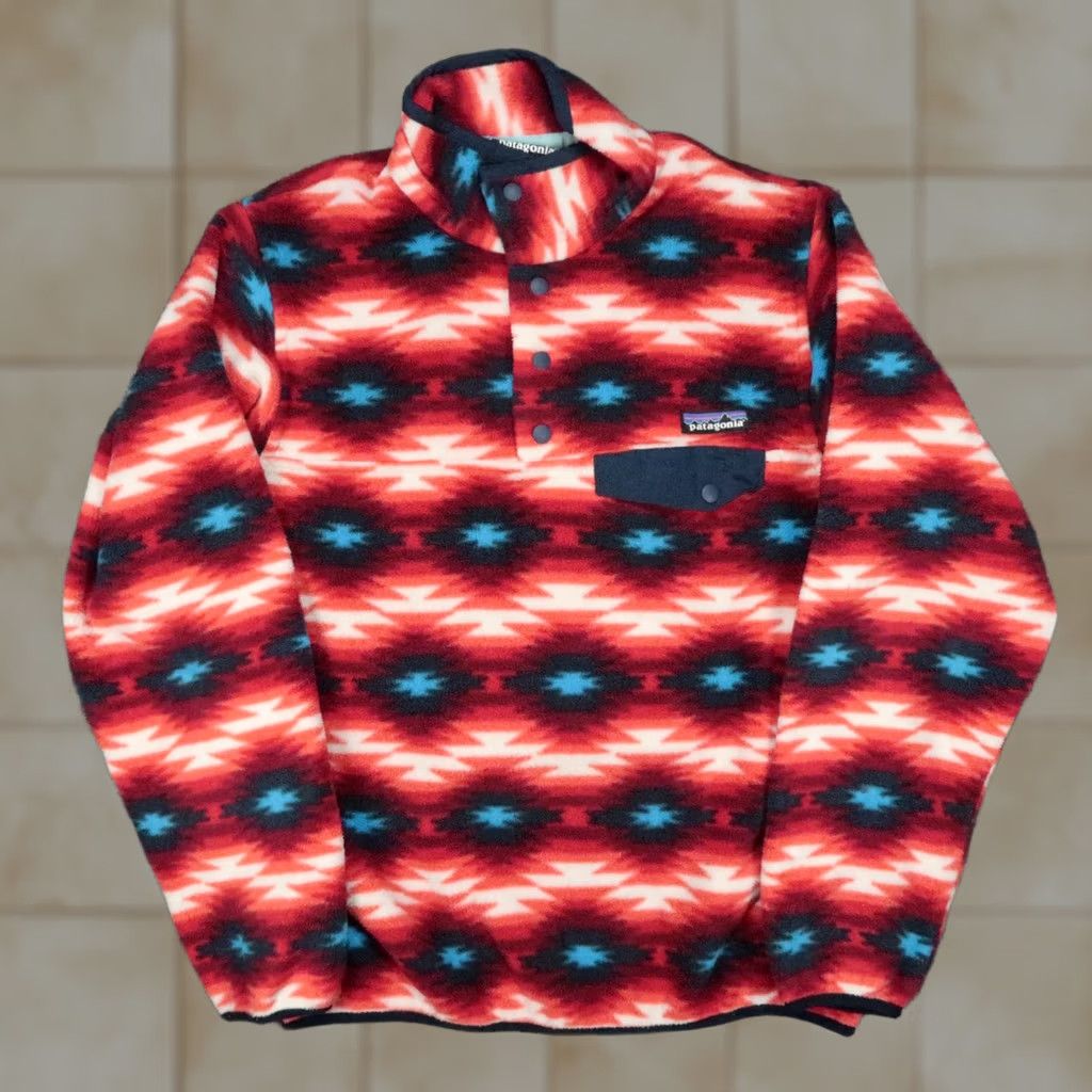 Patagonia Patagonia Jacket Womens Small Red Geometric Fleece Snap Long Sleeve Mid-Length Casual Travel Workwear Pockets 部 Size S / US 4 / IT 40 - 1 Thumbnail
