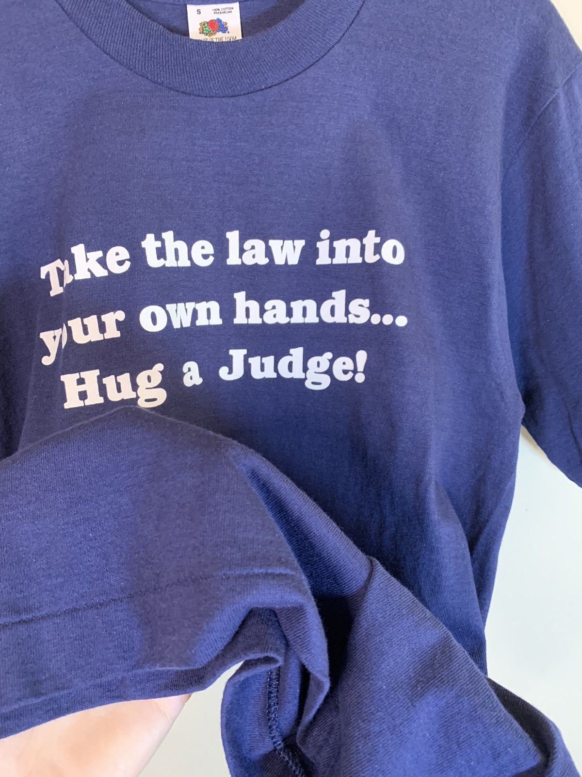 Vintage RARE* Vintage 90s Take Law Into Your Hands Hug A Judge Shirt Size US S / EU 44-46 / 1 - 3 Thumbnail