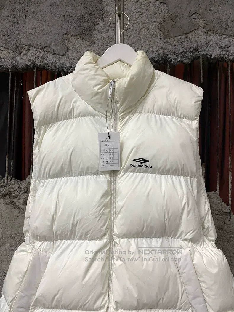 Balenciaga Balenciaga Vest Down Jacket Size XS / US 0-2 / IT 36-38 - 3 Thumbnail