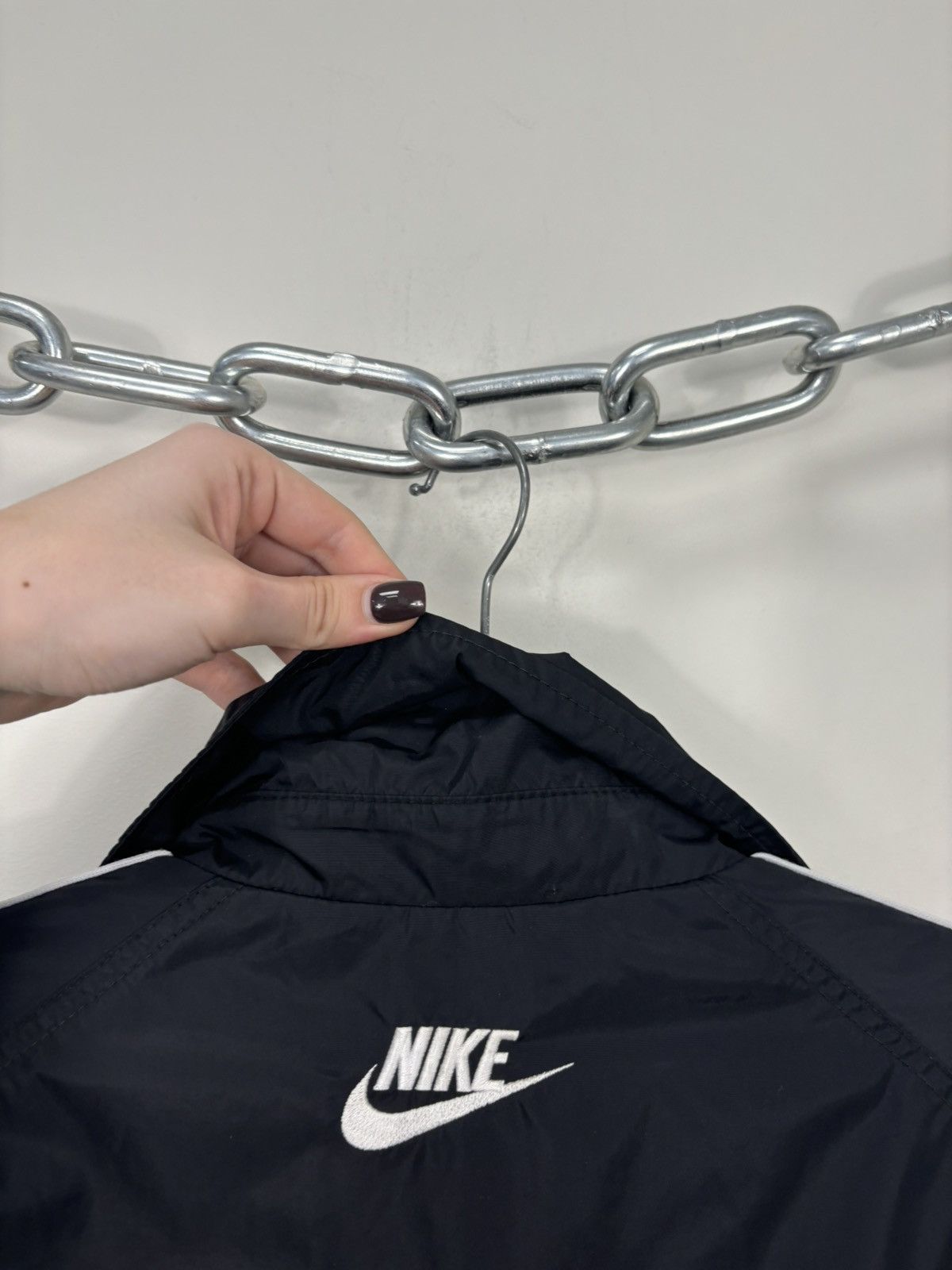 Nike Vintage 90s Nike Y2K Swoosh Retro Hype Full Zip Nylon Jacket Size US L / EU 52-54 / 3 - 15 Thumbnail