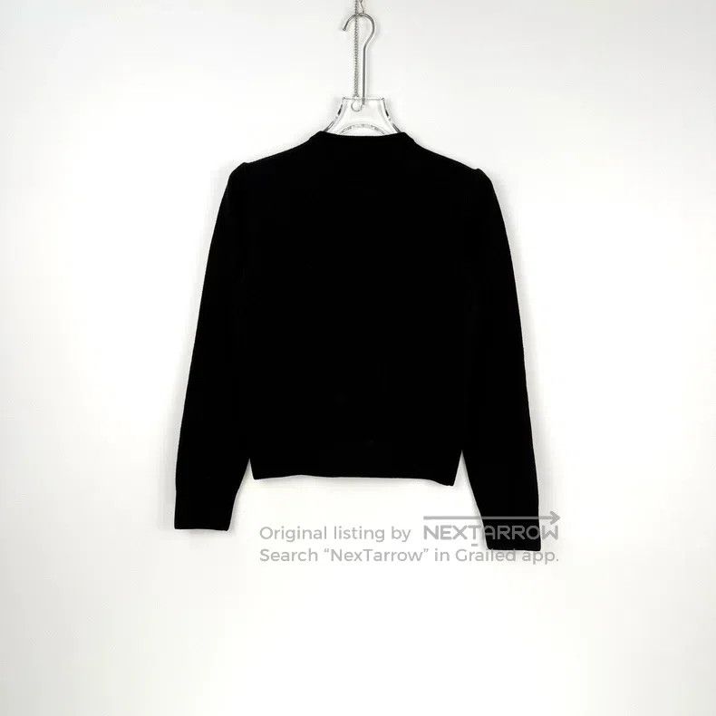 Louis Vuitton Louis Vuitton Black color badge logo cardigan sweater Size US S / EU 44-46 / 1 - 4 Thumbnail