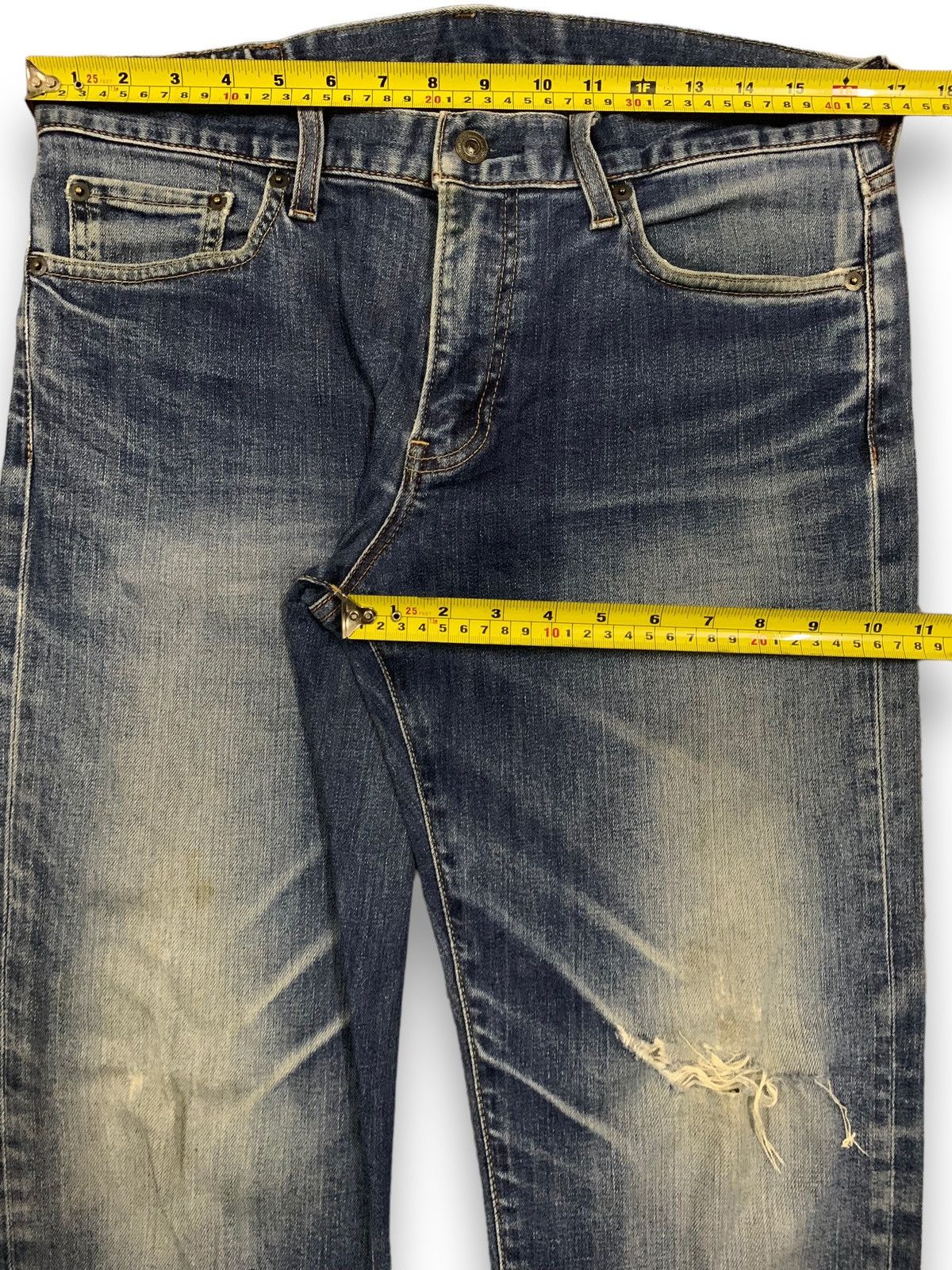 Undercover × Uniqlo Vintage Uniqlo S001 Straight Leg Distressed Grunge Jeans Size US 33 - 14 Thumbnail