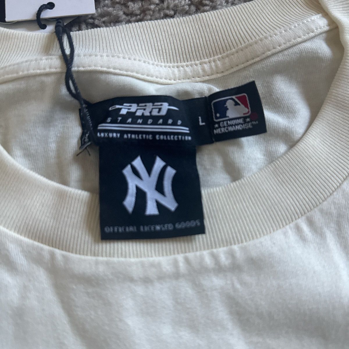 Pro Standard New York logo shirt Size US L / EU 52-54 / 3 - 3 Thumbnail