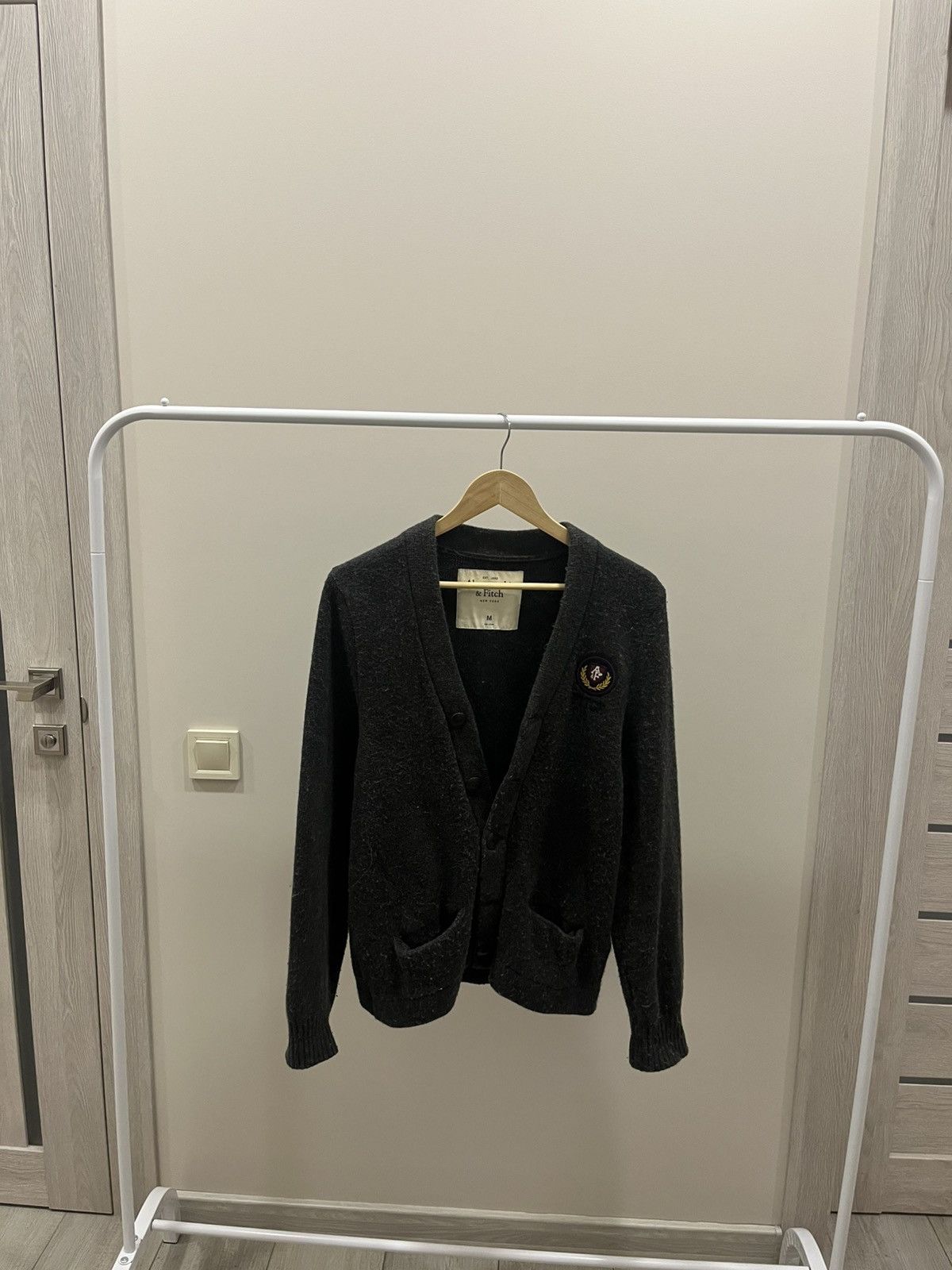 If Six Was Nine Vintage Y2K Abercrombie & Fitch Cardigan Sweater Dark Gray M Size US M / EU 48-50 / 2 - 1 Thumbnail