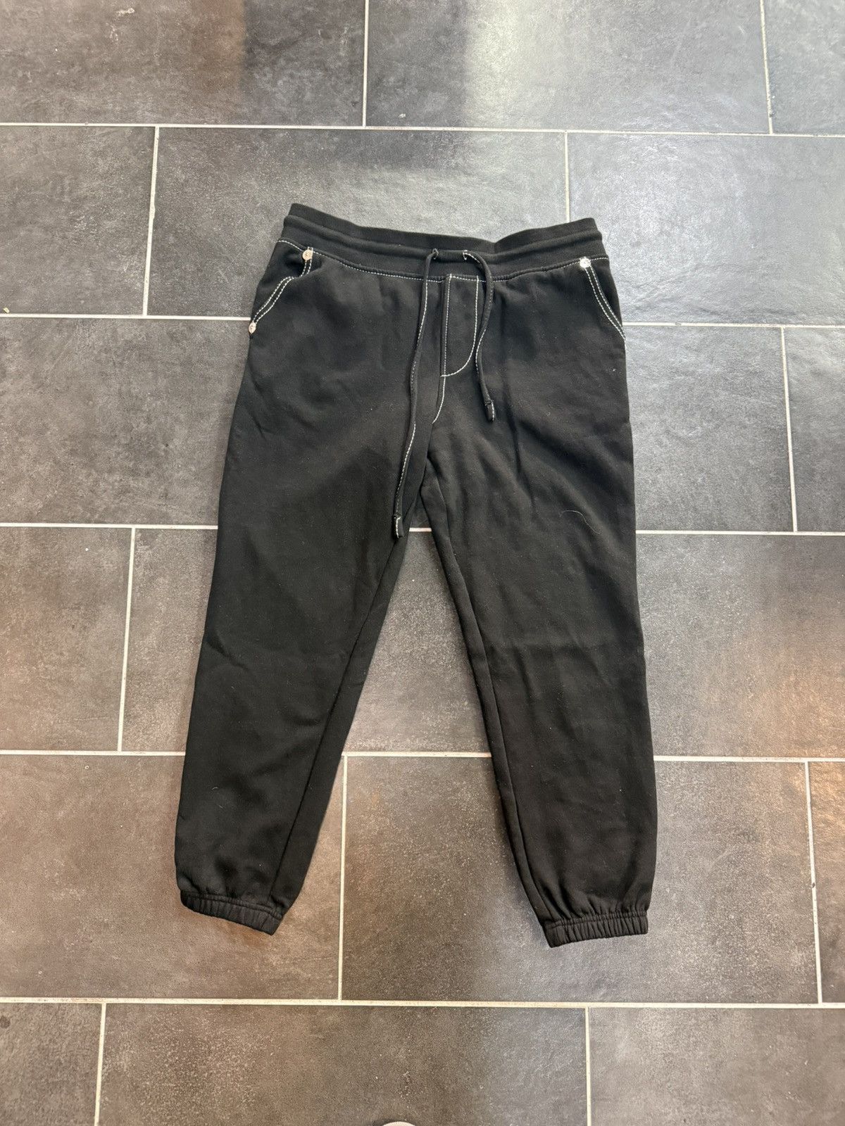 True Religion True Religion Black Jogger Vintage sweat pants Size US 36 / EU 52 - 1 Thumbnail