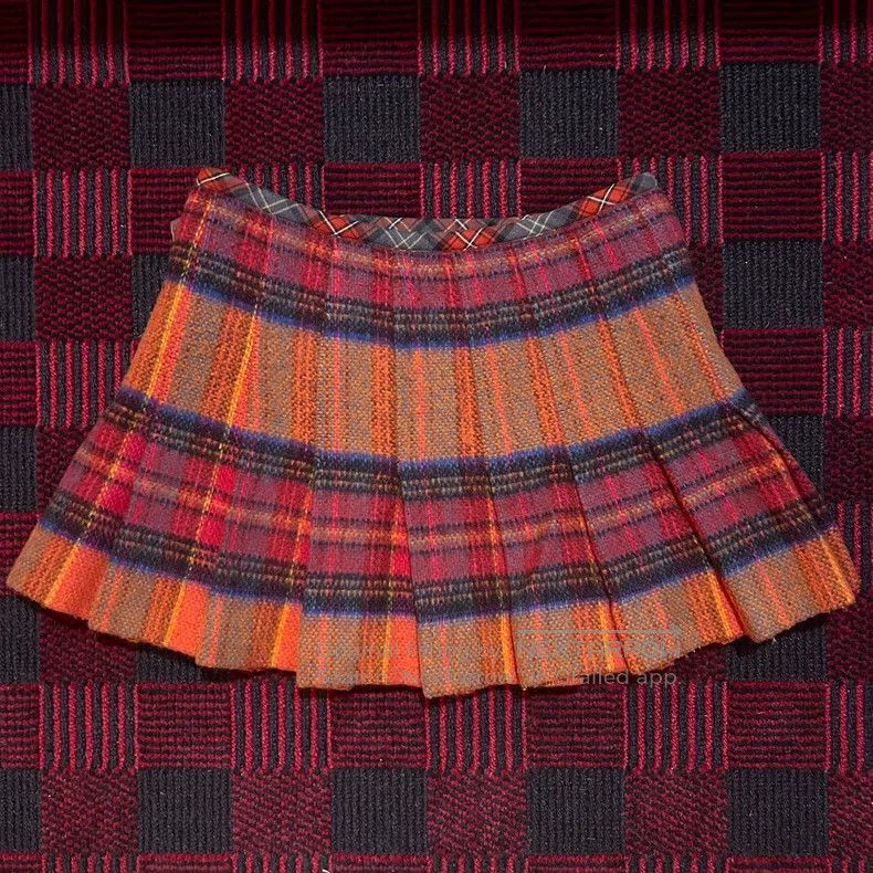 Vivienne Westwood Vivienne Westwood size S Plaid Belt Buckle Pleated Skirt Size 42" / US 20 - 3 Thumbnail