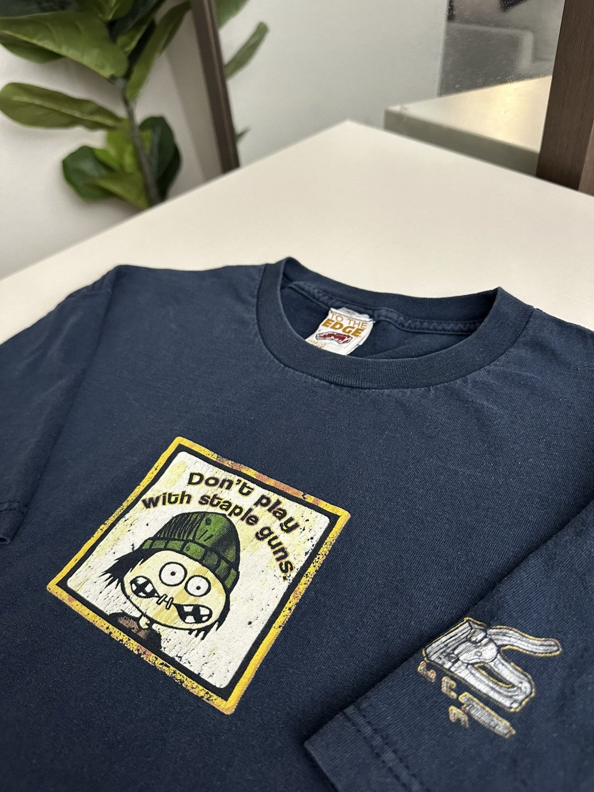 Vintage Vintage To the Edge Prime Cut Tees Dont Play w Staple Guns Size US L / EU 52-54 / 3 - 6 Thumbnail