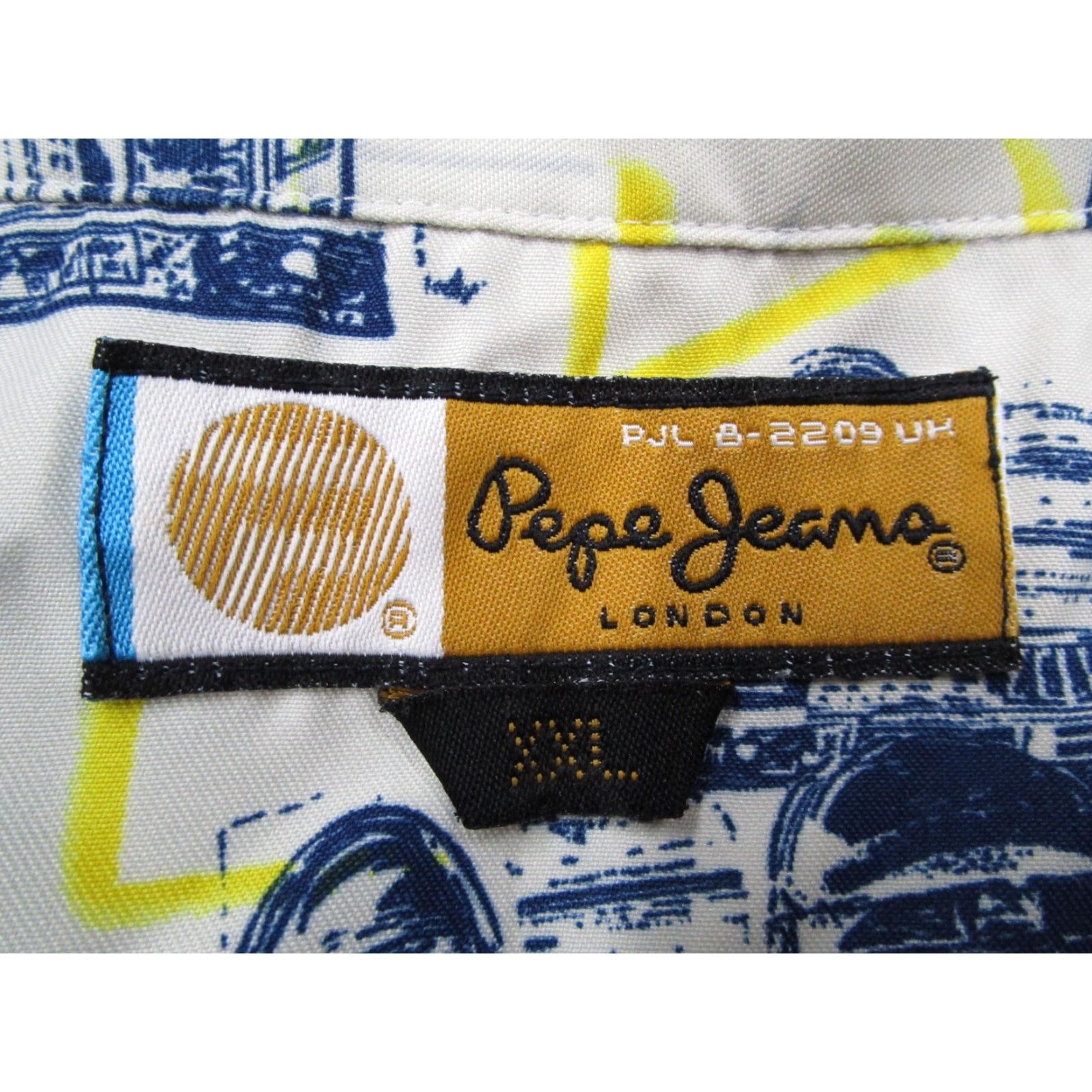 Pepe Jeans VINTAGE Pepe Jeans London Shirt Mens XXL White Blue AOP Boombox Print Loop Collar Y2K Size US XXL / EU 58 / 5 - 3 Thumbnail