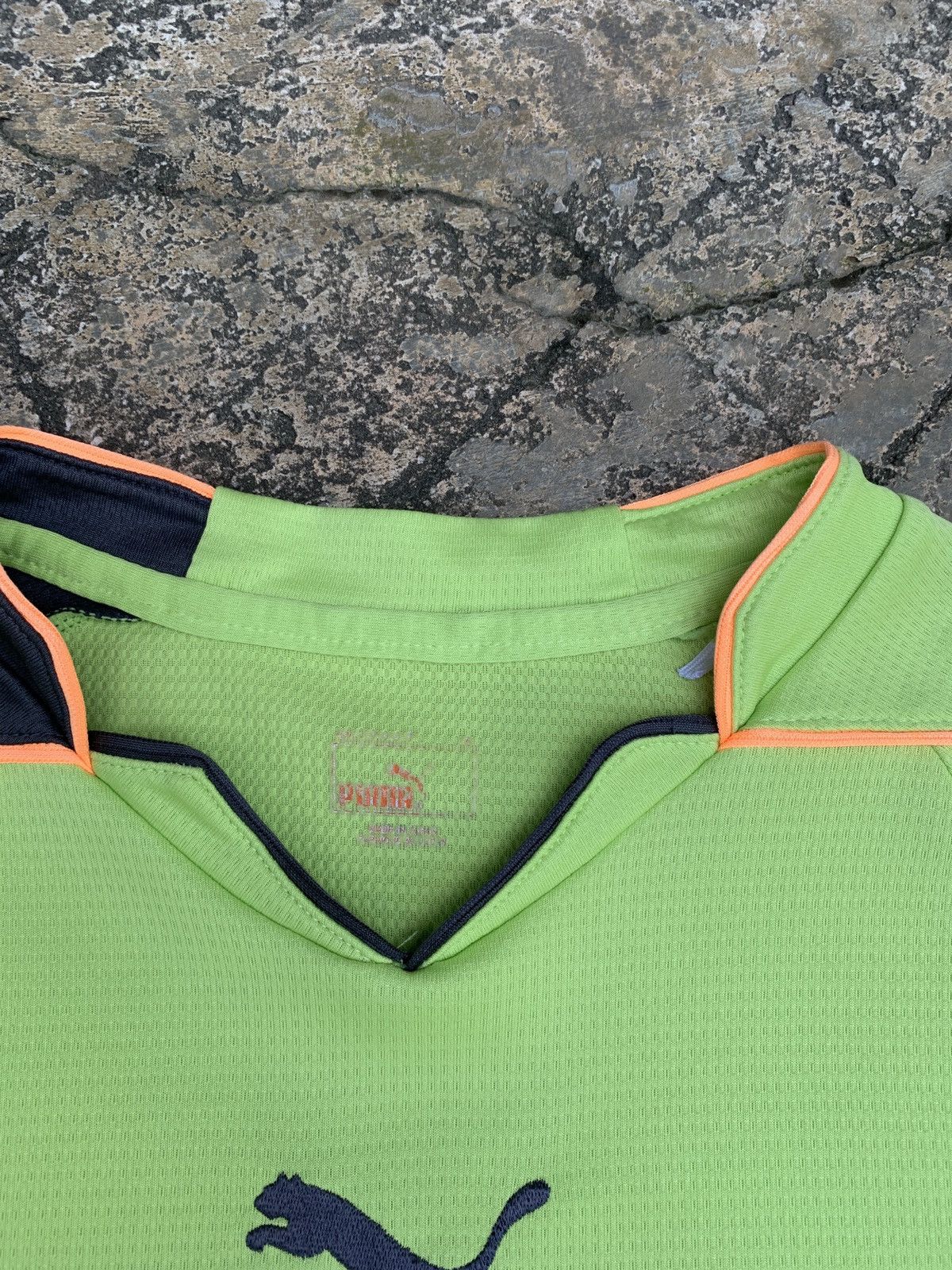 Puma × Vintage 2000s Puma Green Goalkeeper Template Embroidery Jersey Size US M / EU 48-50 / 2 - 4 Thumbnail