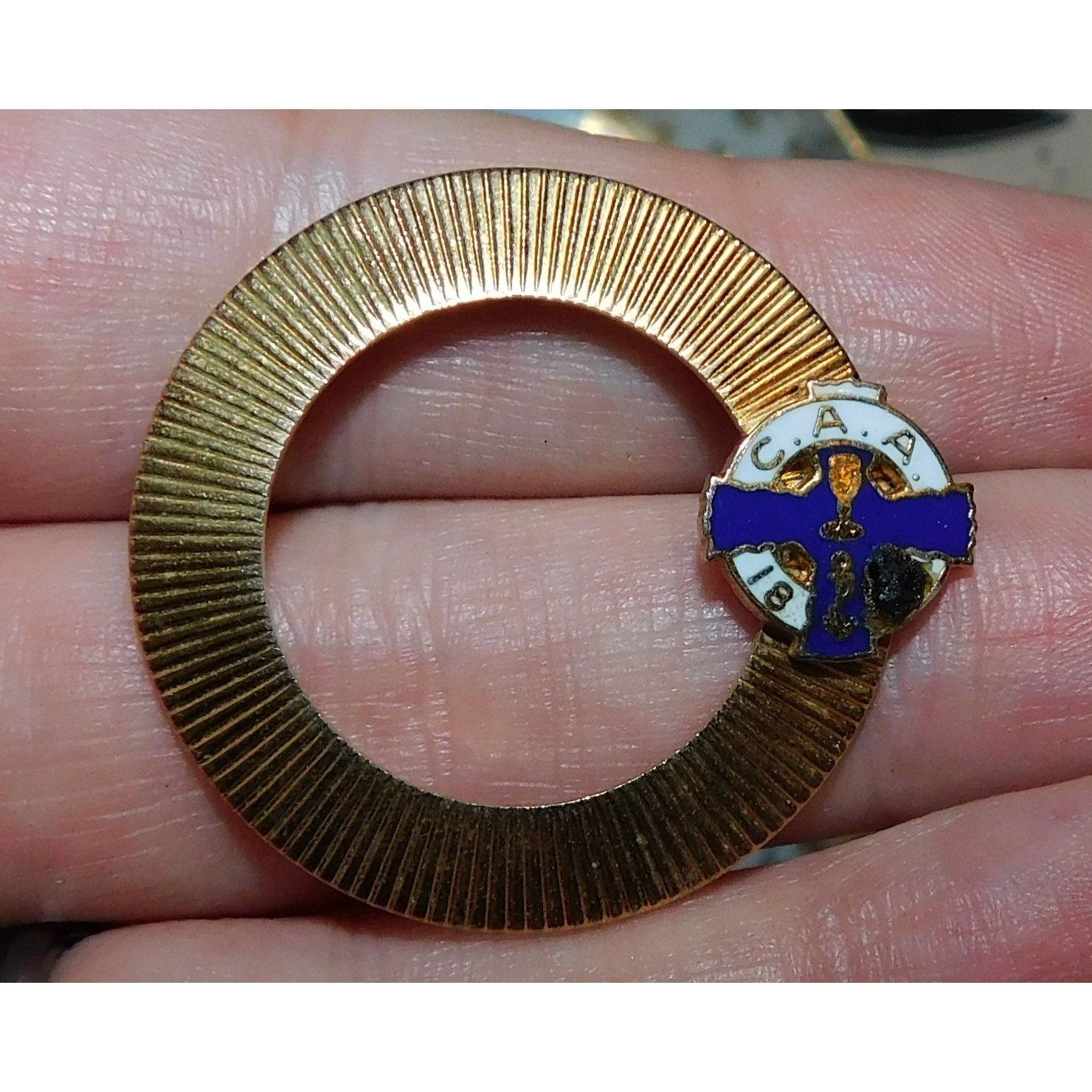 Other Vintage CAA 1878 Pin Gold Tone With Enamel Size ONE SIZE - 2 Thumbnail