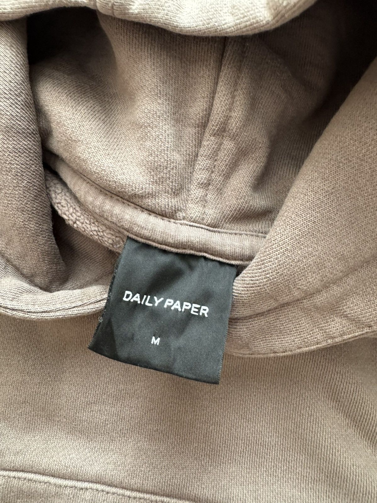 Daily Paper × Vintage DAILY PAPER VINTAGE CENTER LOGO OVERSIZE HOODIE Size US M / EU 48-50 / 2 - 6 Thumbnail