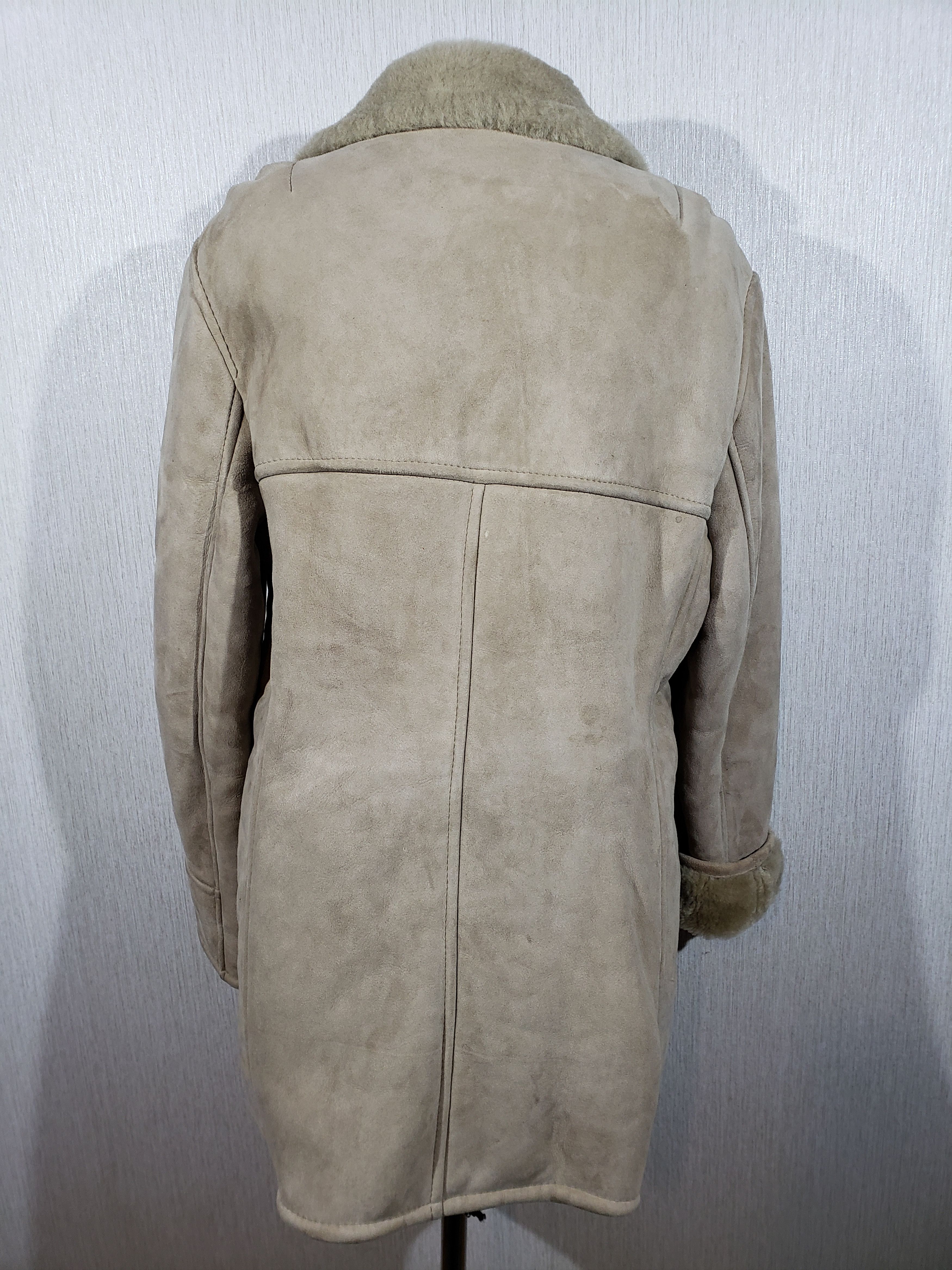 Other Legendary men's sheepskin coat. Size US L / EU 52-54 / 3 - 4 Thumbnail