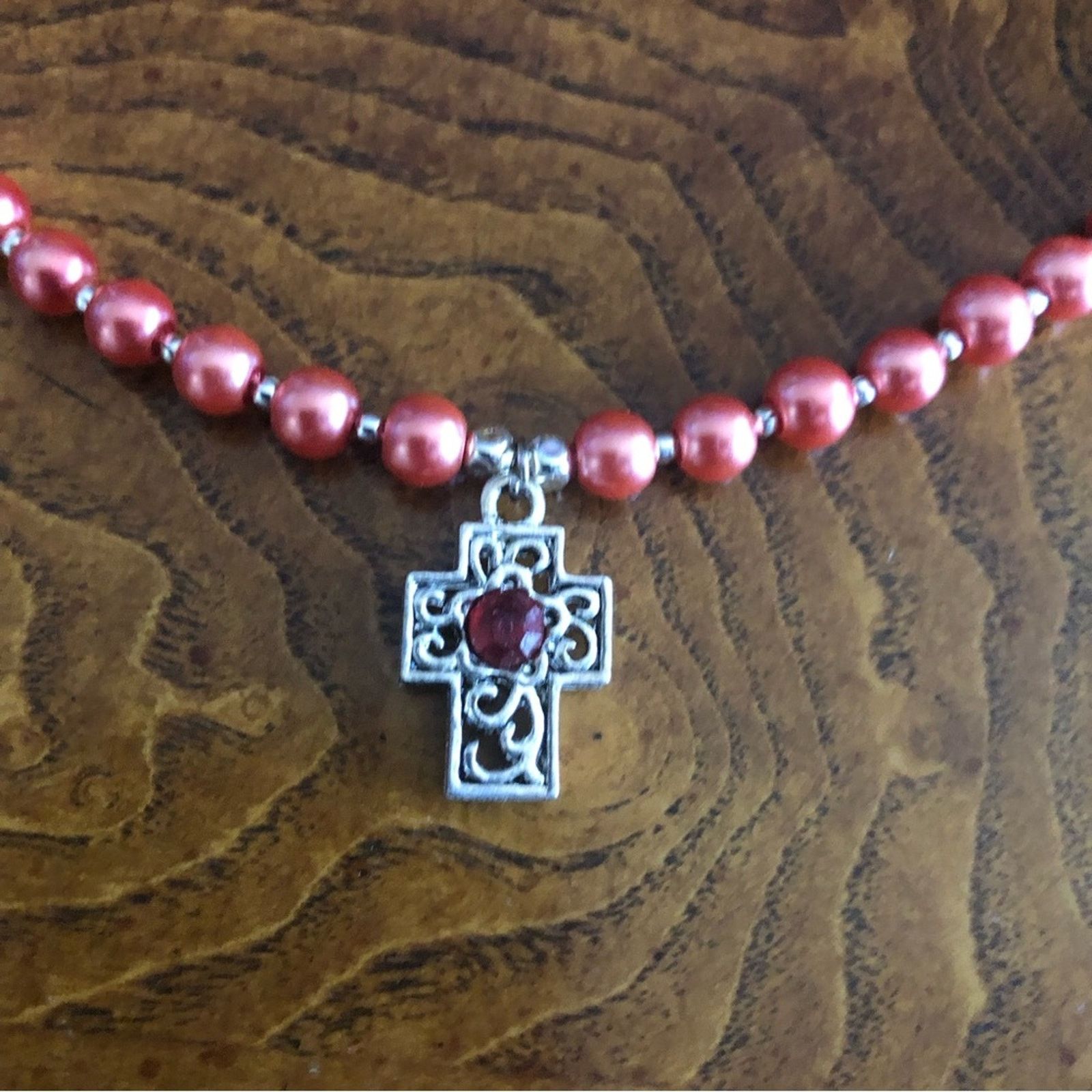 Handmade Handcrafted repurpose antique rose cross Pearl necklace Size ONE SIZE - 8 Thumbnail