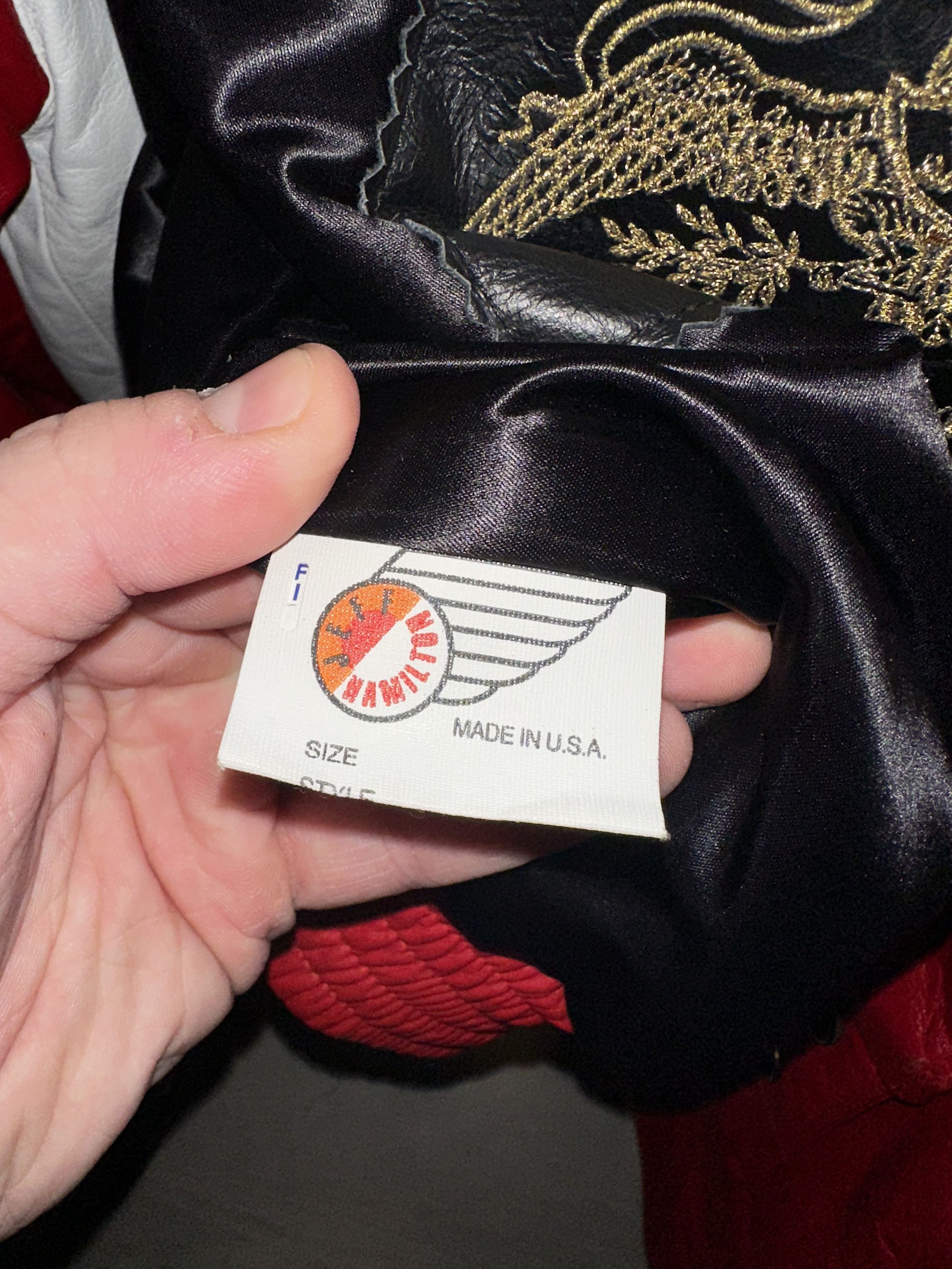 Jeff Hamilton × NBA × Vintage Vintage Jeff Hamilton *THREEPEAT BULLS* Leather Jacket Size US XL / EU 56 / 4 - 6 Thumbnail