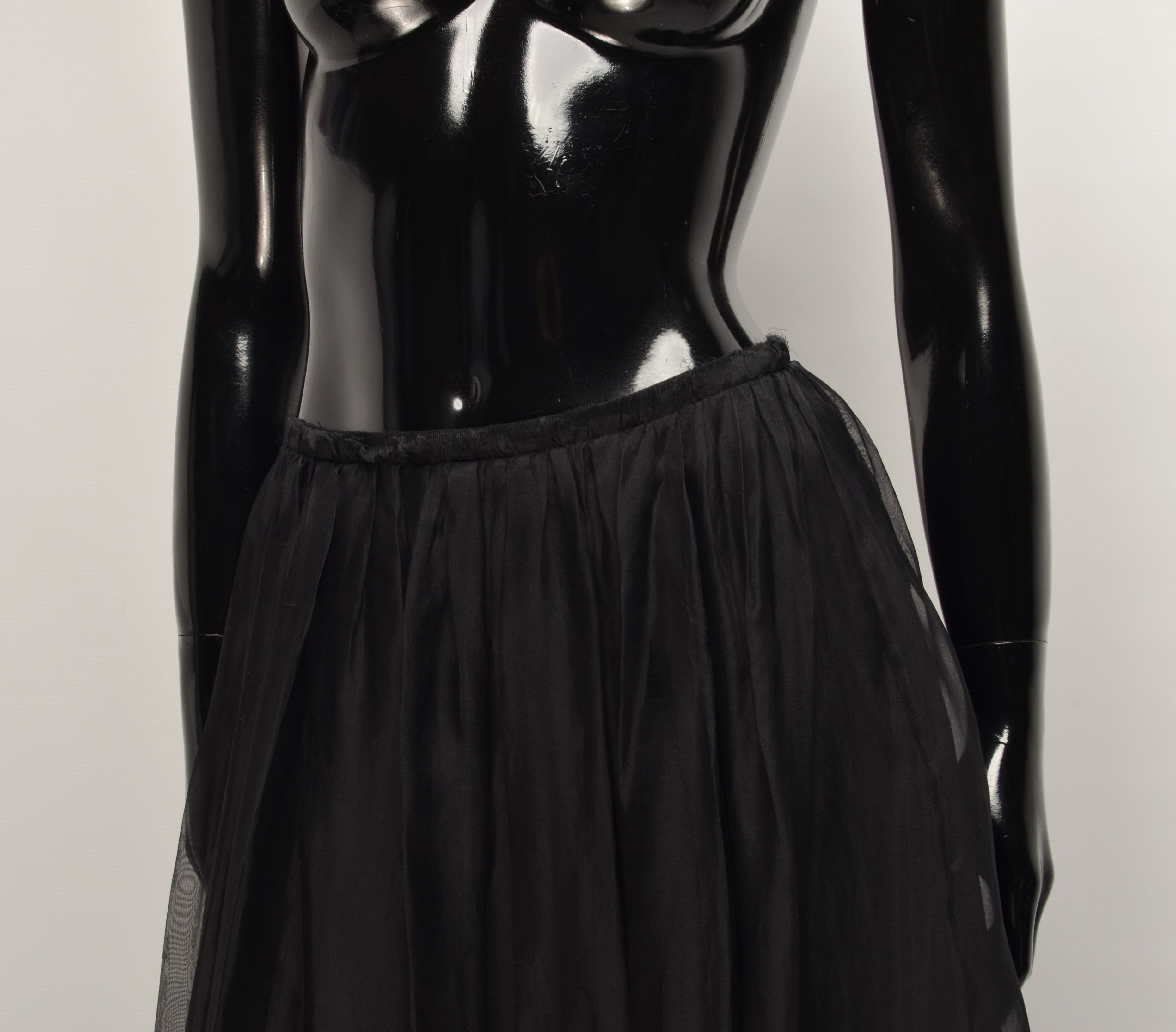 Marc Jacobs Marc Jacobs Embroidered Hearts Mesh Petticoat Midi Skirt Size 26" / US 2 / IT 38 - 2 Thumbnail