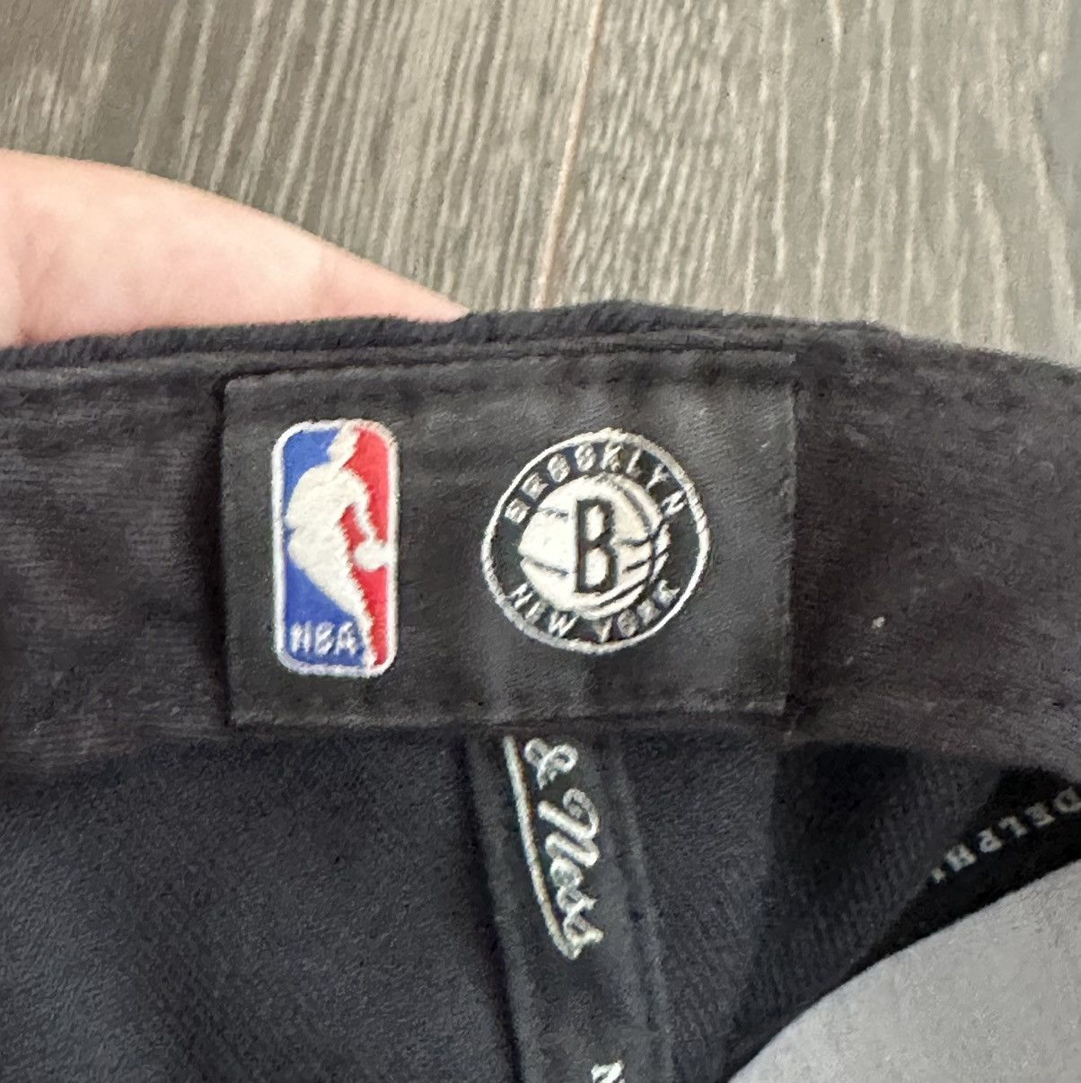 New Era Brooklyn Nets Black Mitchell & Ness SnapBack Hat Size ONE SIZE - 8 Thumbnail