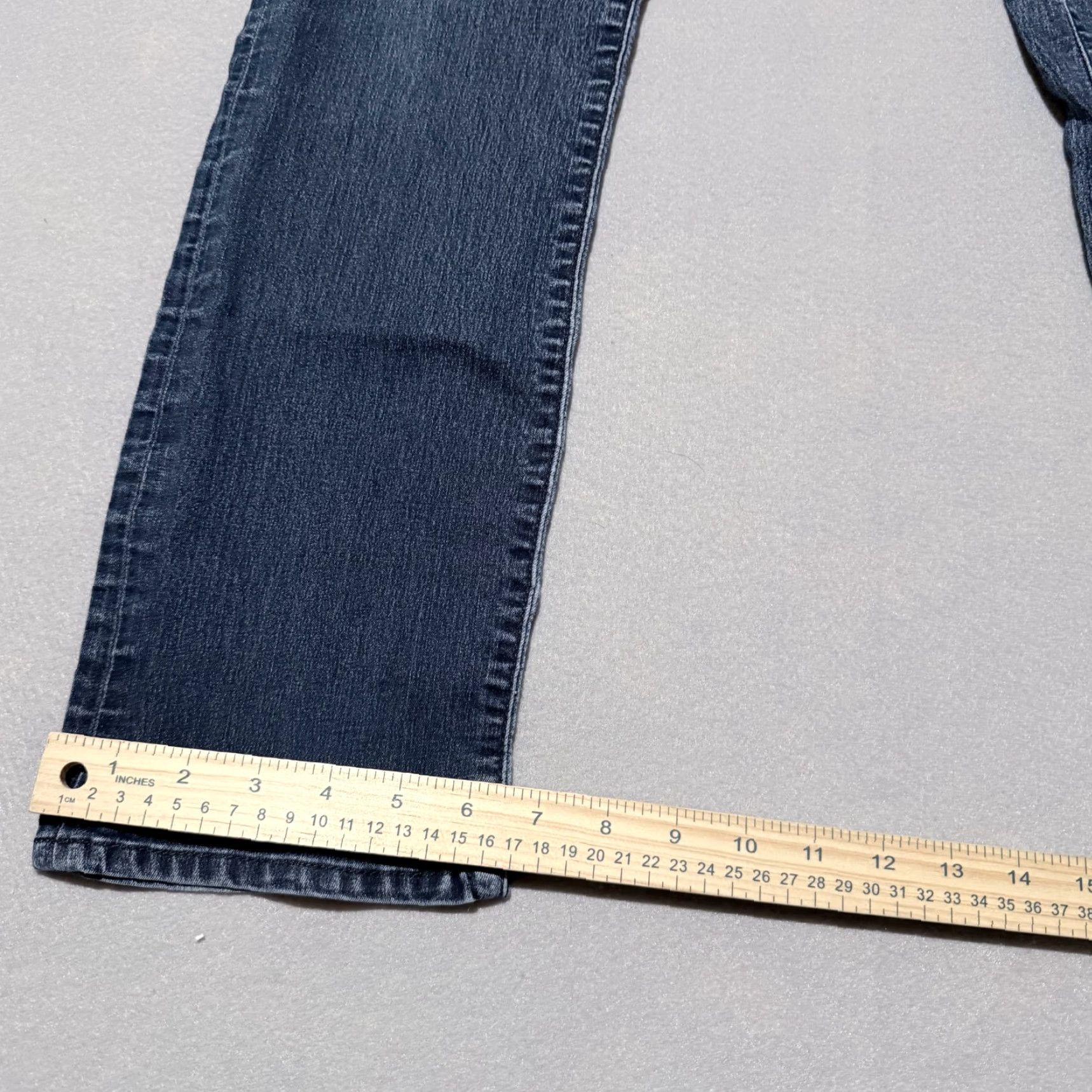 Calvin Klein Calvin Klein Jeans Women’s Dark Wash Denim Stretch Fit Classic Straight Jeans 8 Blue 5-Pocket Design Mens? No — Womens Size 30" / US 8 / IT 44 - 6 Thumbnail