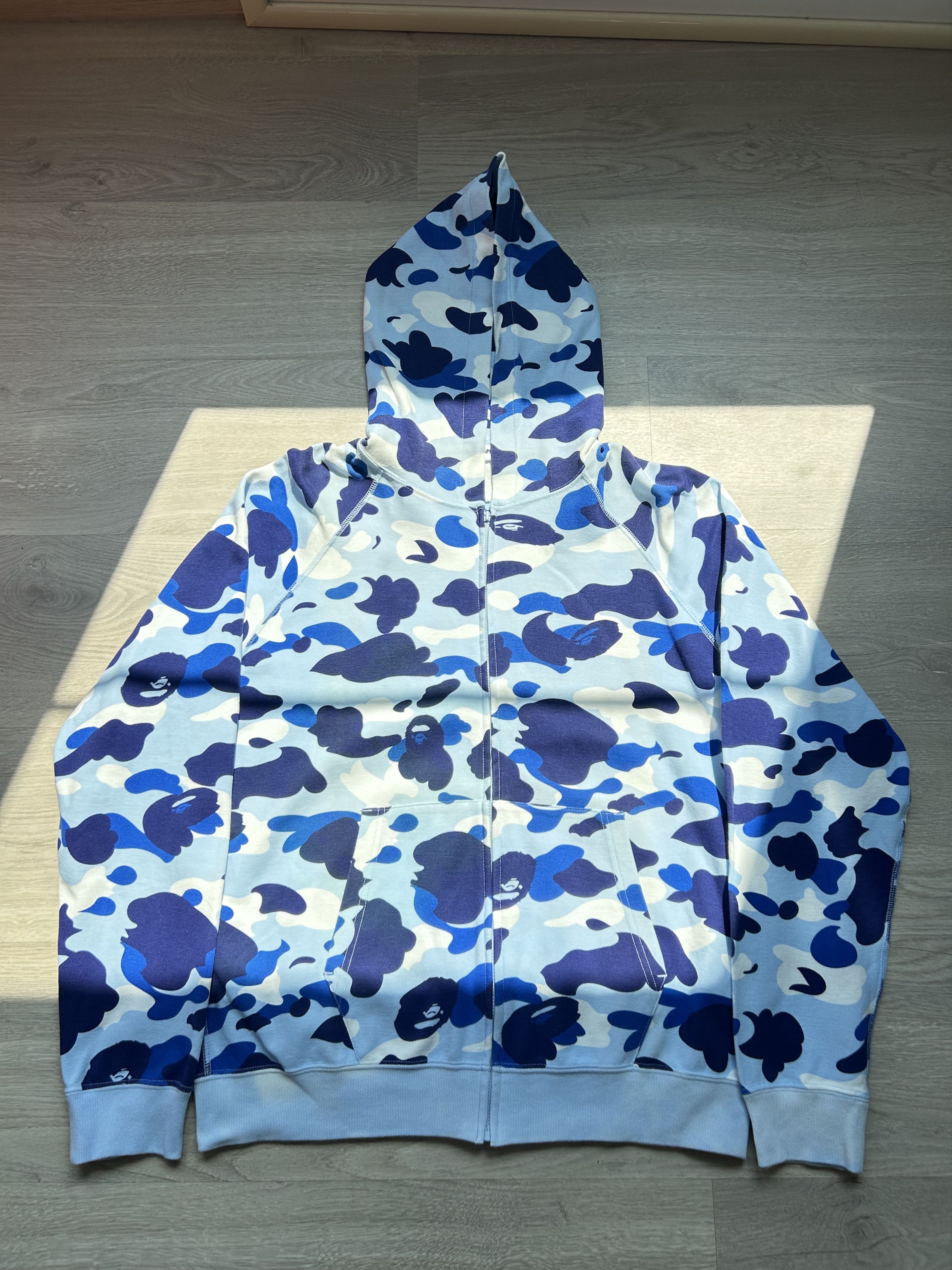 Bape 2009 Bape Nagoya City Camo Zip Up Hoodie [Size M] Size US M / EU 48-50 / 2 - 1 Thumbnail