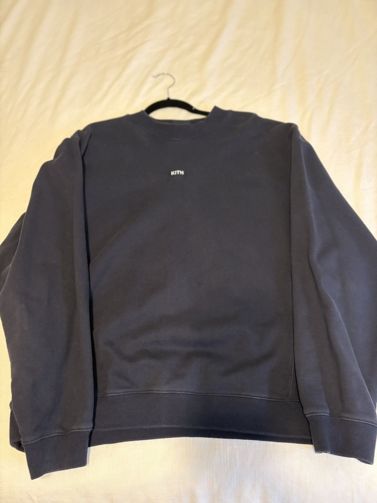 Kith Kith Men's Box Logo Mock Crewneck Sweatshirt in a dark navy Size US XXL / EU 58 / 5 - 2 Thumbnail