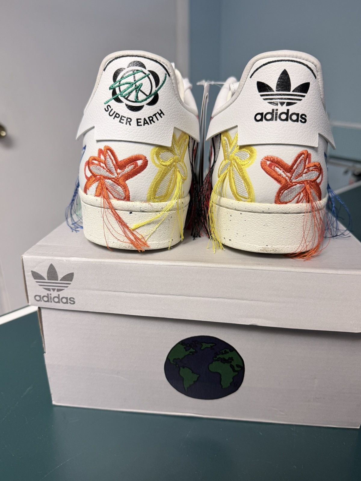 Adidas Sean Wotherspoon x Adidas Super Earth Superstar Size US 11 / EU 44 - 4 Thumbnail