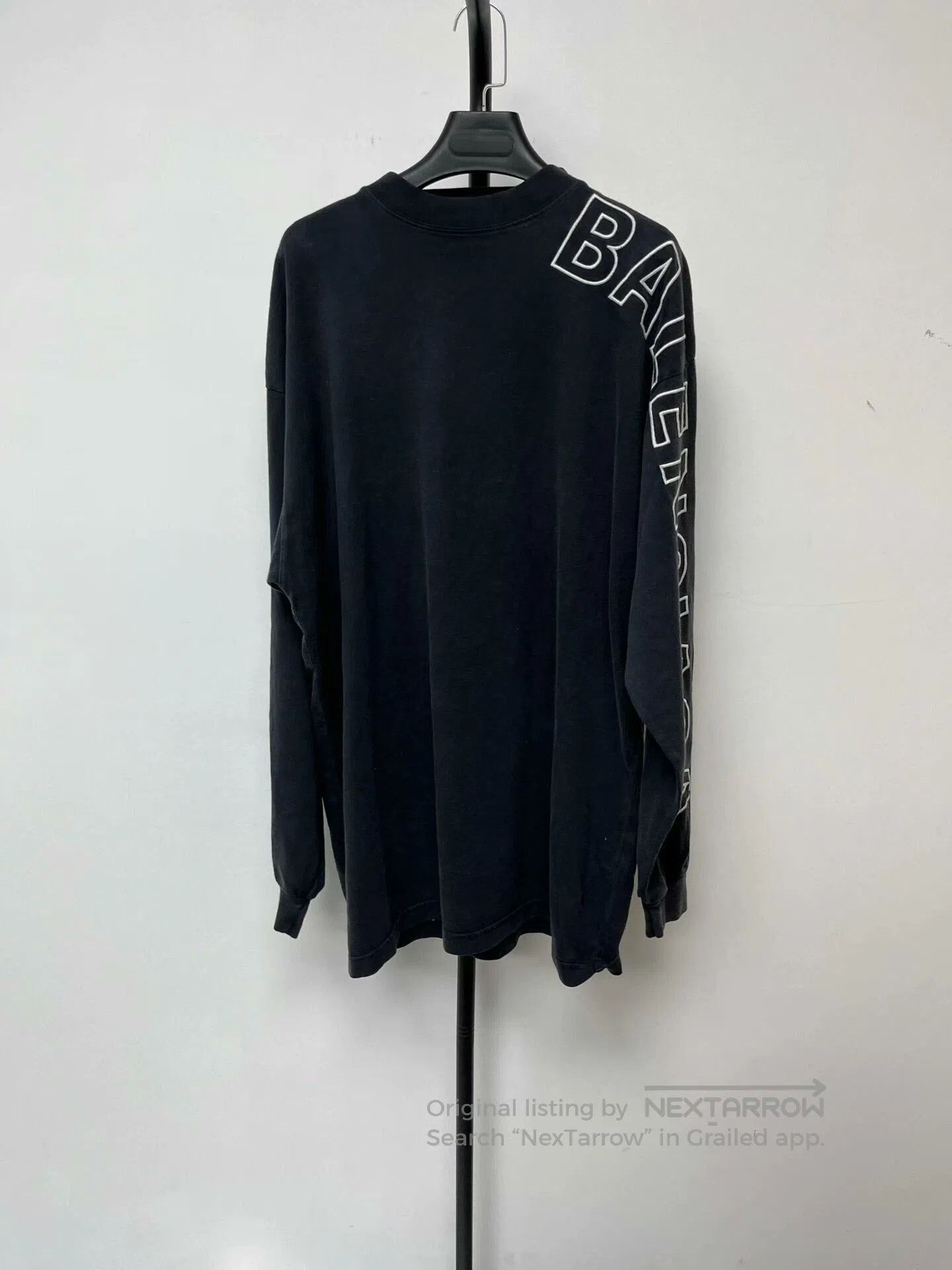 Balenciaga balenciaga logo print long sleeve sweatshirt. Size US S / EU 44-46 / 1 - 1 Thumbnail