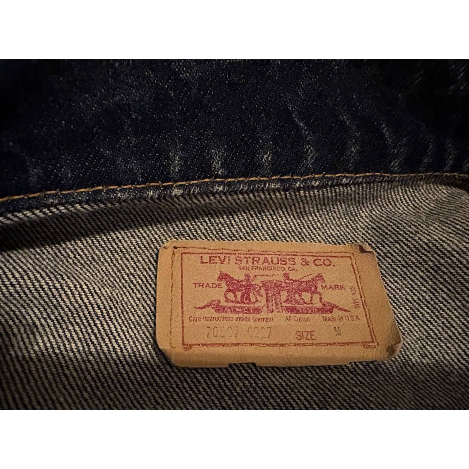 Levi's VINTAGE Levi's Denim Jacket 70507 0227 Acid Wash Blue Medium Trucker Jacket Mens Jeans Coat Size US 31 - 4 Thumbnail