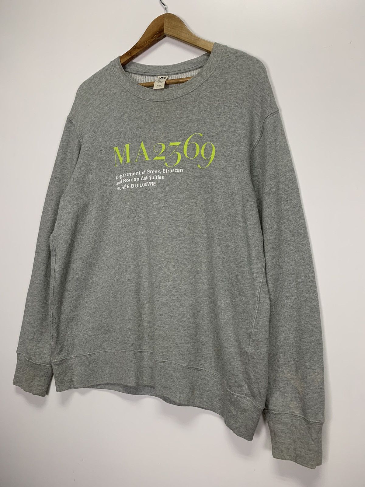 Uniqlo Uniqlo Sweater Size US XL / EU 56 / 4 - 7 Thumbnail