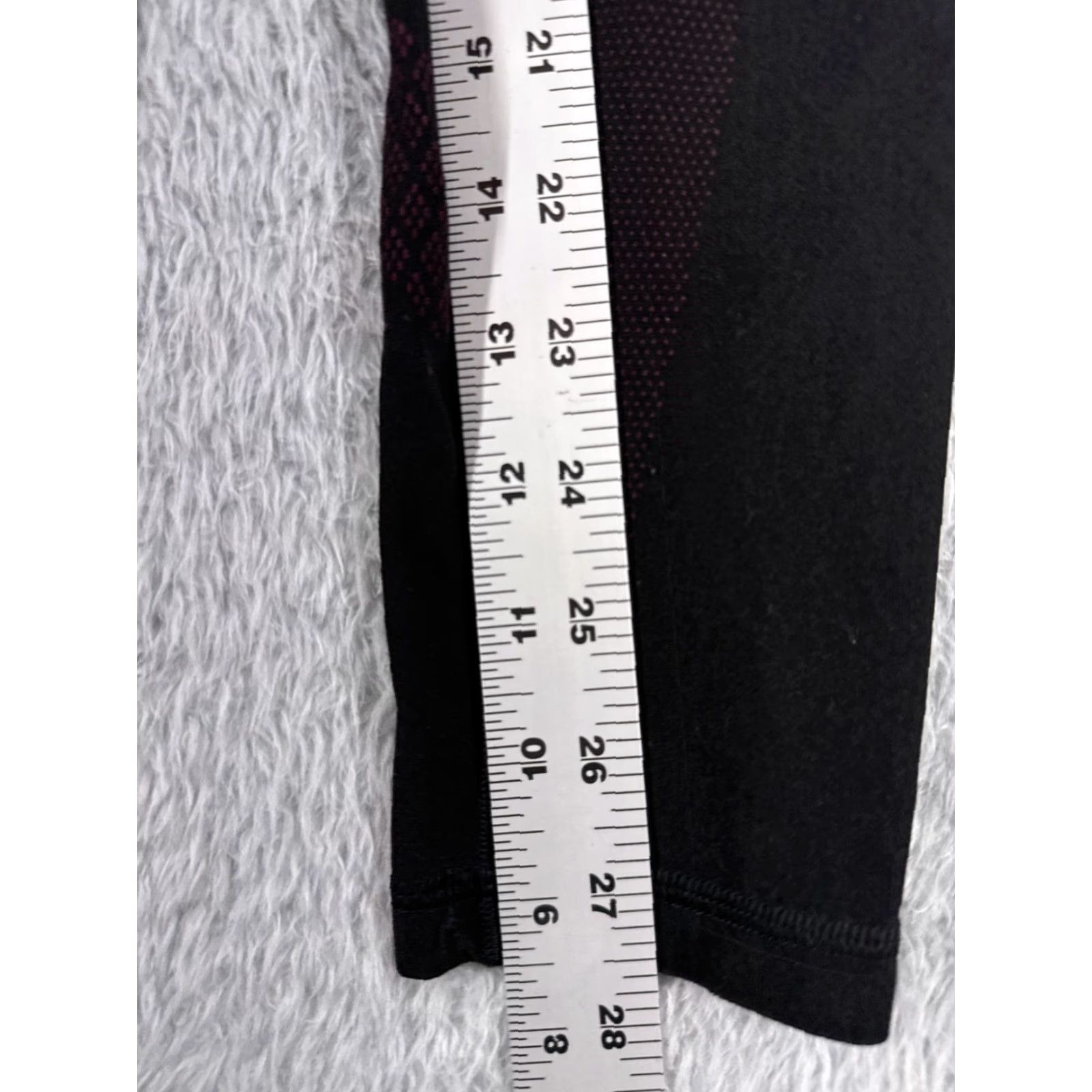 Lululemon Lululemon Pants Women 6 Black Red Mapped Out High-Rise Tight 28" Training Size 28" / US 6 / IT 42 - 6 Thumbnail