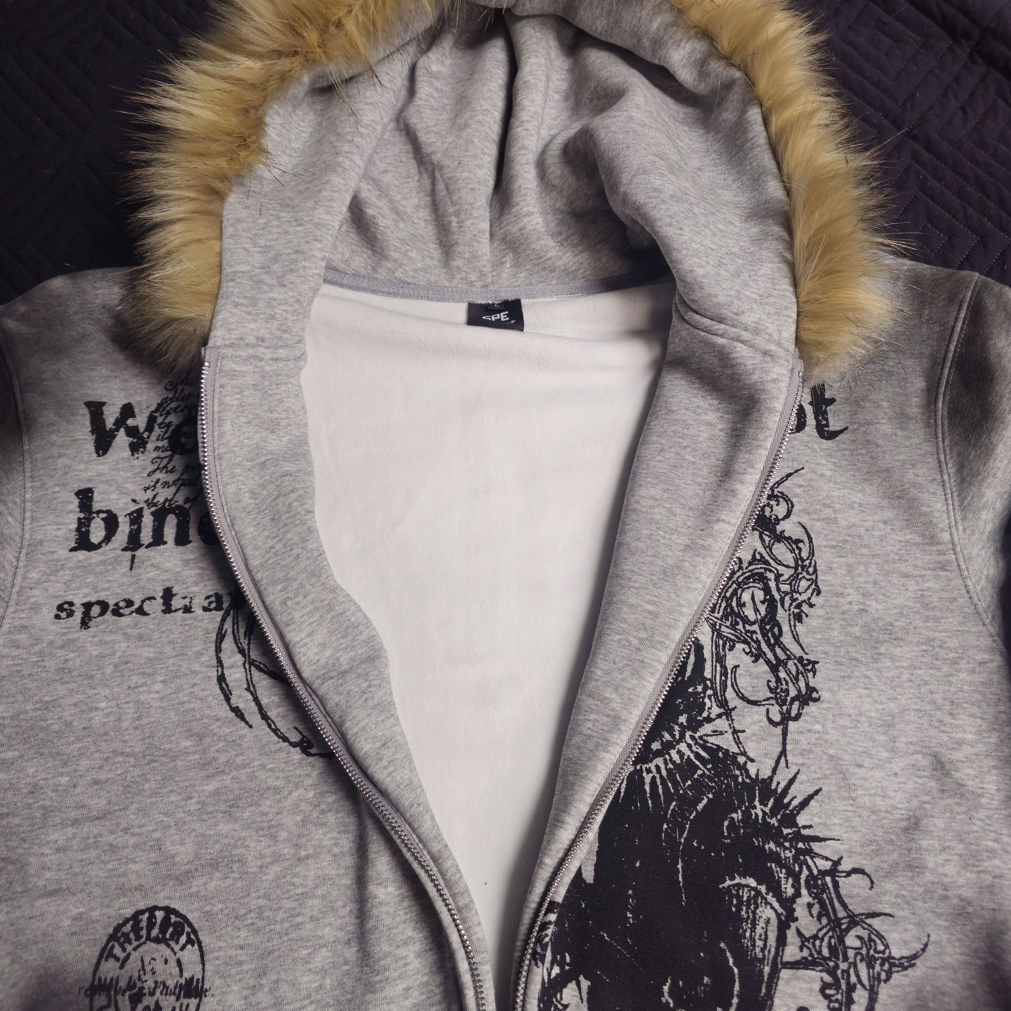 Other Graphic Fur-Trim Zip Hoodie Grey Gothic Streetwear Size US L / EU 52-54 / 3 - 4 Thumbnail