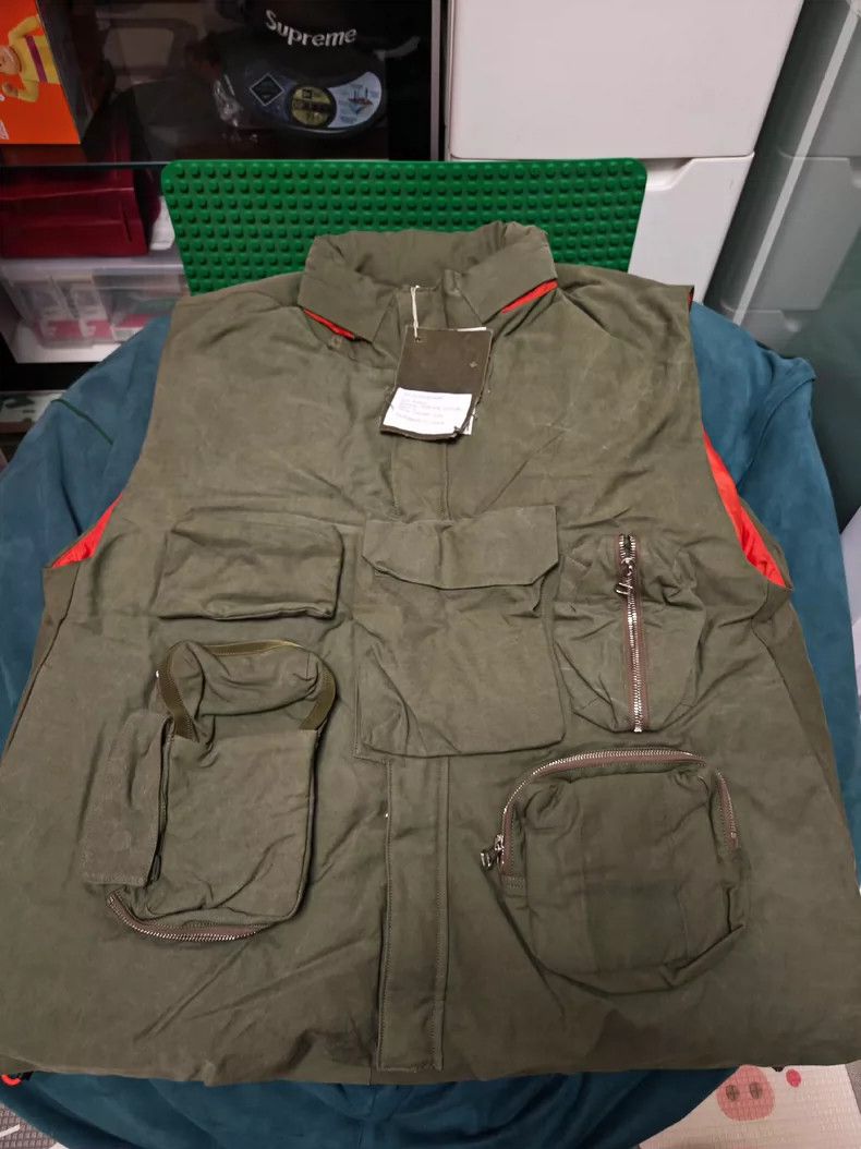 READYMADE Distressed Military Fabric Down Vest Size US L / EU 52-54 / 3 - 1 Thumbnail