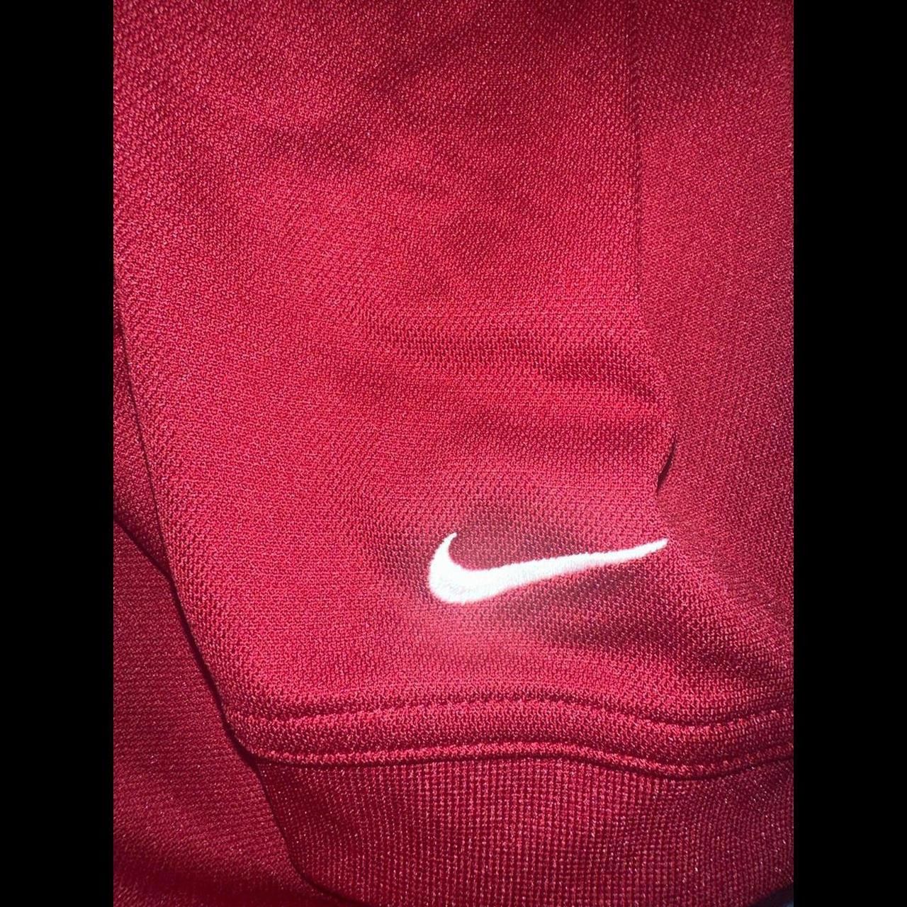 Nike Mens Nike Used Red Mock Size US M / EU 48-50 / 2 - 3 Thumbnail