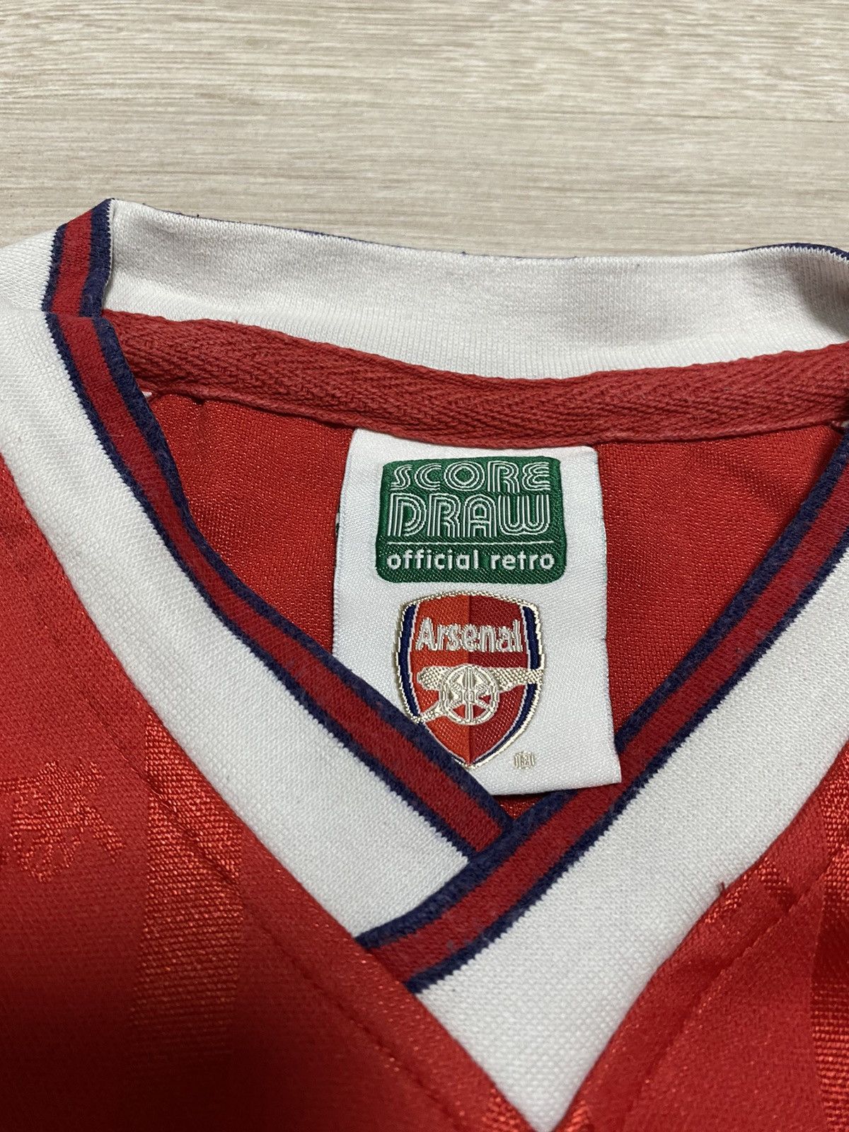 Vintage Vintage Score Drew official replica FC Arsenal JVS 90’s Size US S / EU 44-46 / 1 - 3 Thumbnail