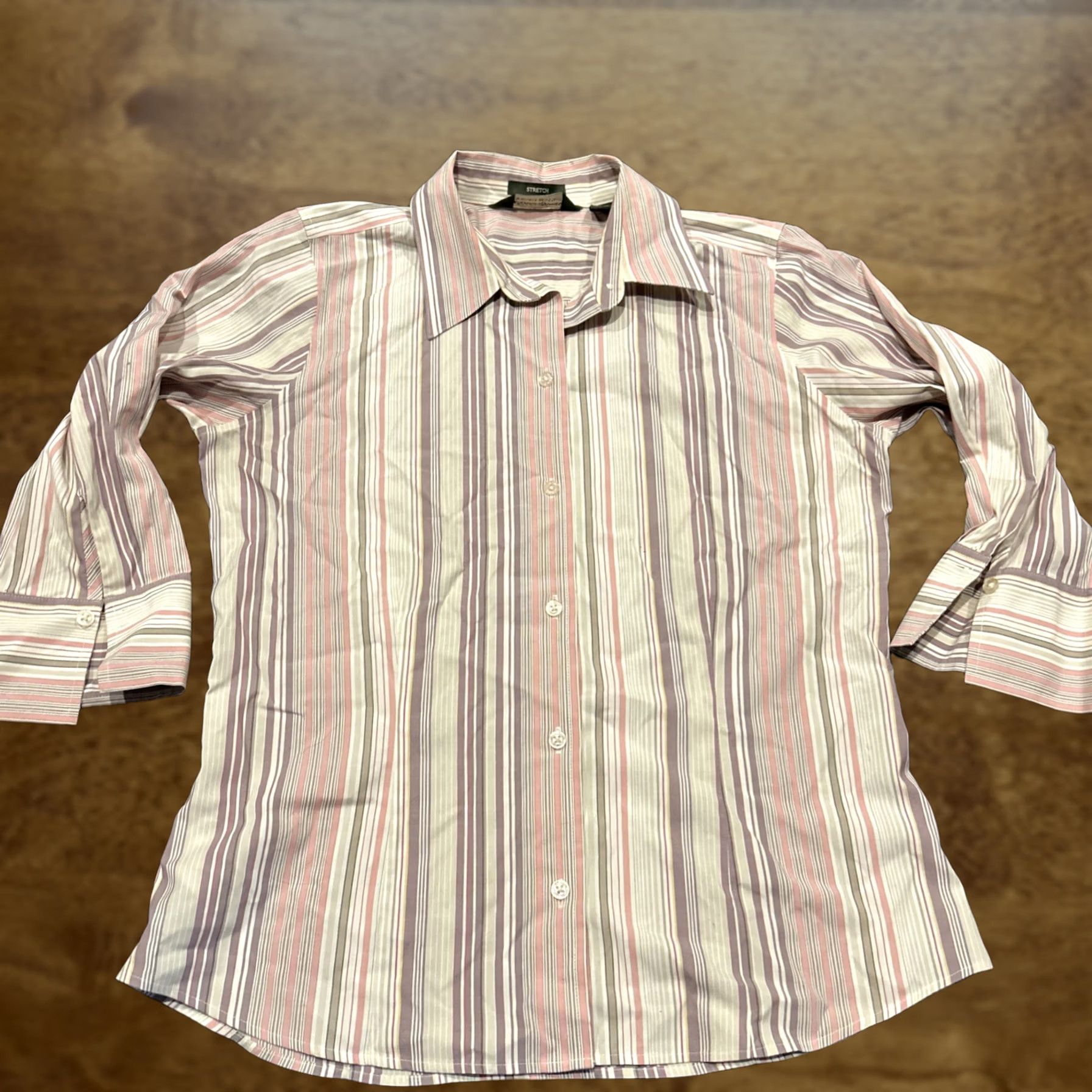 Eddie Bauer Eddie Bauer Shirt Womens M Stretch Women Cotton Blend Button Size M / US 6-8 / IT 42-44 - 1 Thumbnail