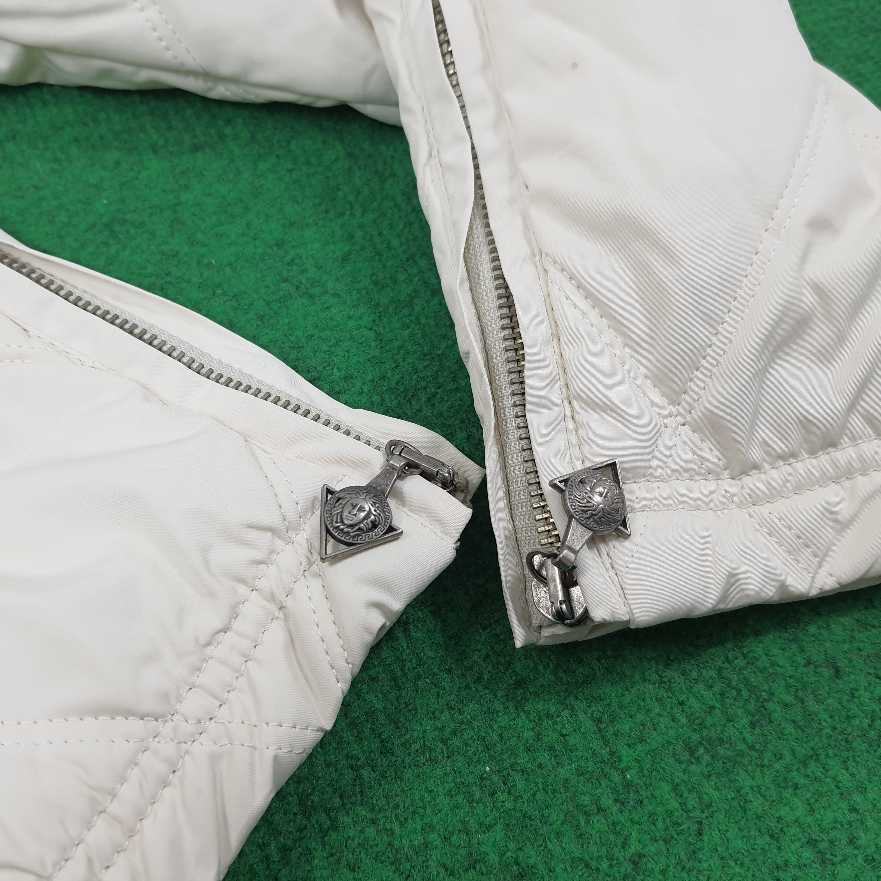 Versace × Vintage Vintage Versace Sport Italian Brand Jacket c232N9 Size US M / EU 48-50 / 2 - 15 Thumbnail