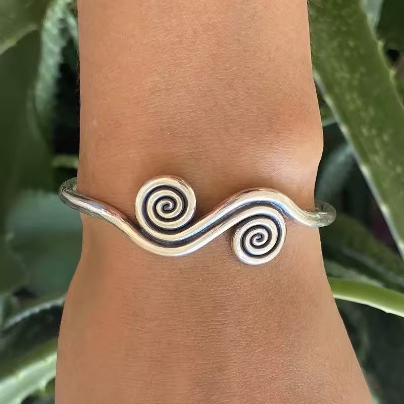 Jewelry Vintage Style Bohemian Ethnic Spirals Bracelet Size ONE SIZE - 8 Thumbnail